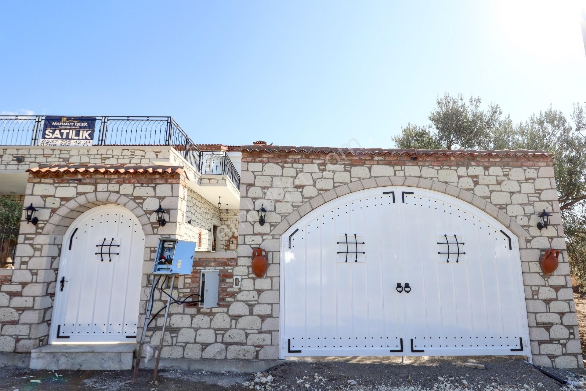 Altınoluk'ta 650 M2 Arsa İçinde Satılık Havuzlu Villa - Görsel 20