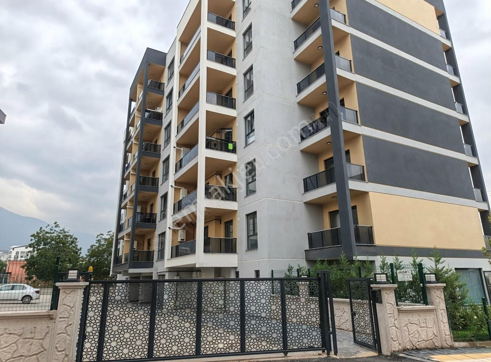 Bursa Yıldırım'da Satılık Site İçi Sıfır Lüx 2+1 Fırsat Daire