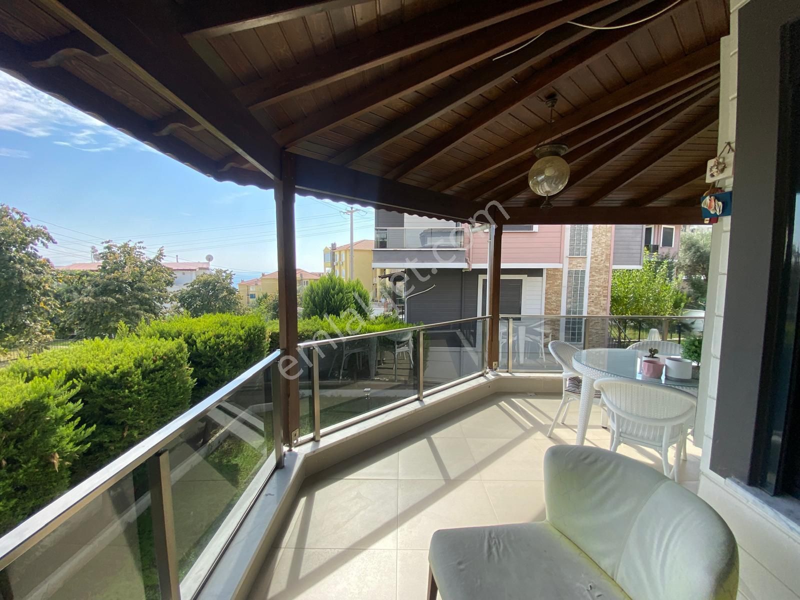 Güçlü Kardeşler Altınoluk Merkezde Özel Tasarım 4+2 Tam Müstakil Villa - Görsel 8