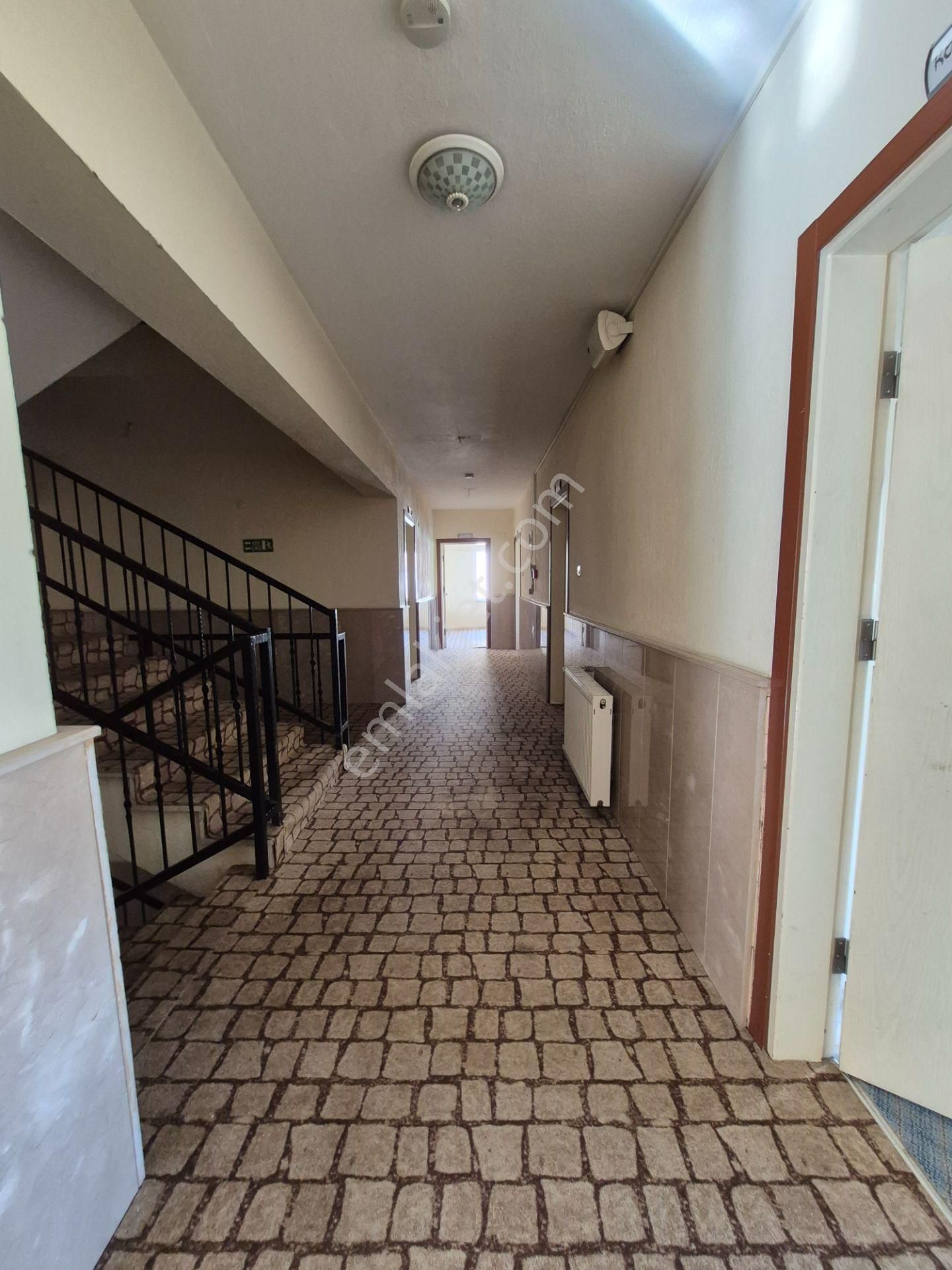 Aydoğdu Mah.'de Komple Kiralık Eğitim Binası - Görsel 16