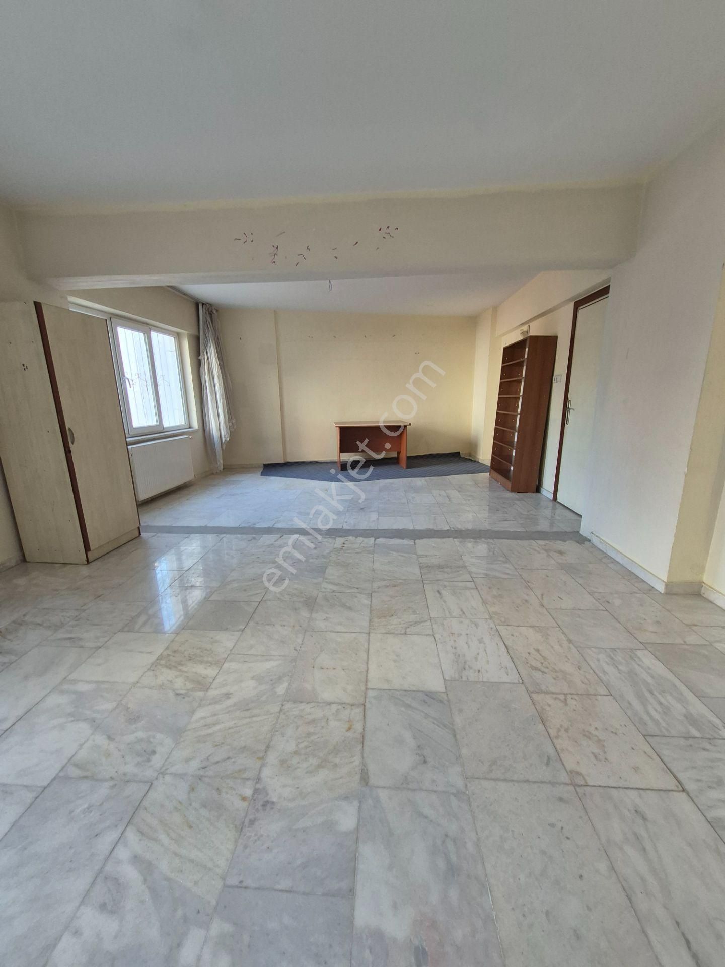 Aydoğdu Mah.'de Komple Kiralık Eğitim Binası - Görsel 24