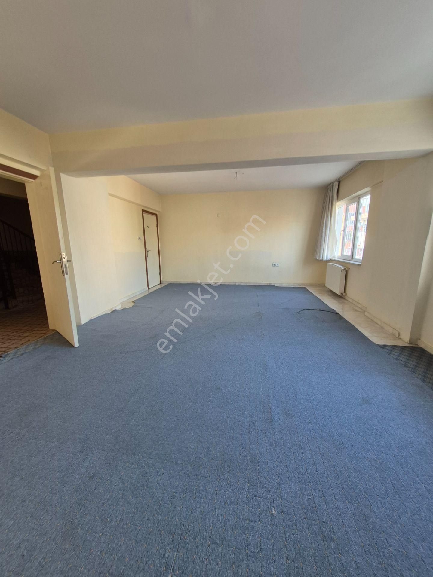 Aydoğdu Mah.'de Komple Kiralık Eğitim Binası - Görsel 15