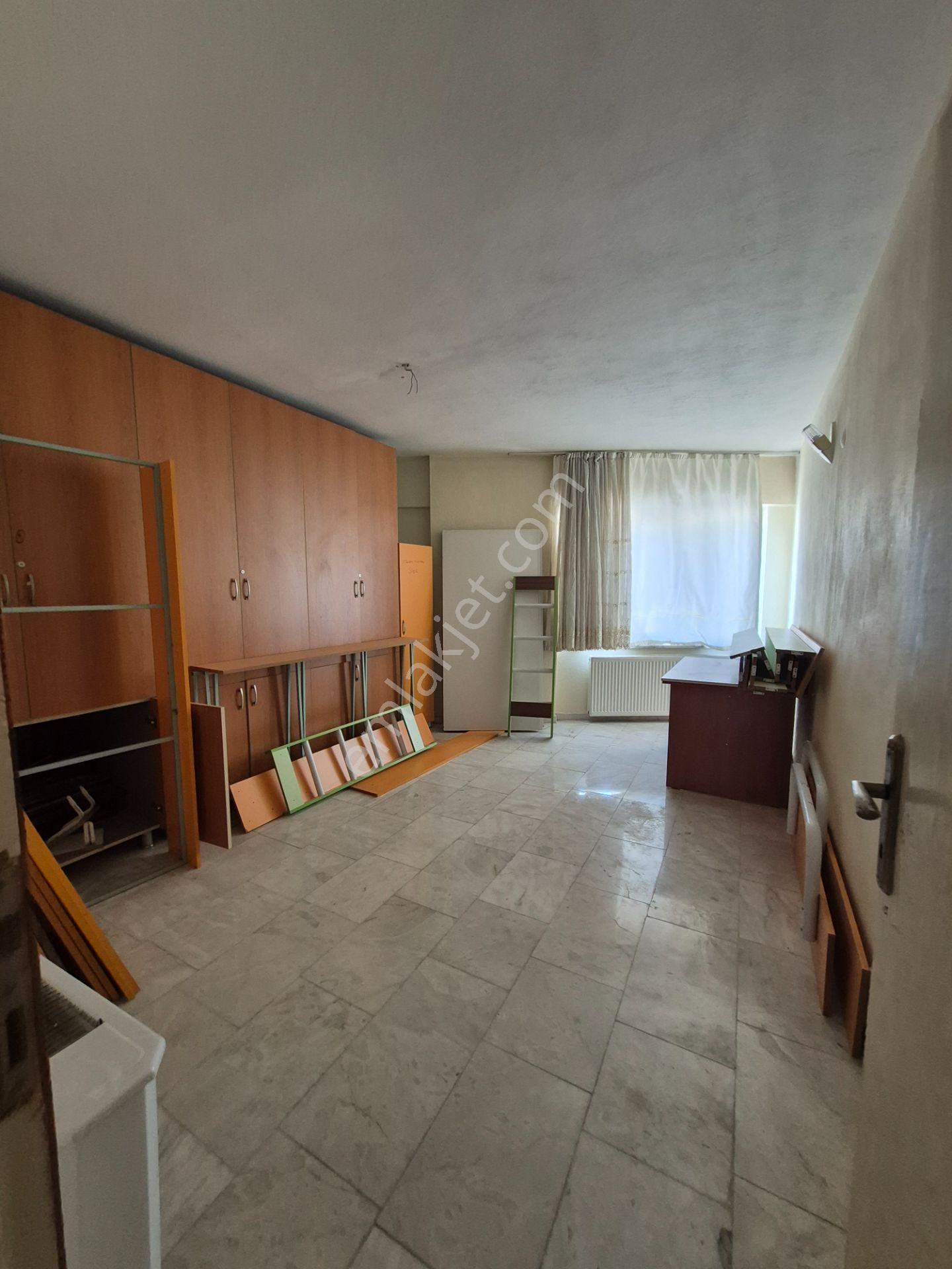 Aydoğdu Mah.'de Komple Kiralık Eğitim Binası - Görsel 19