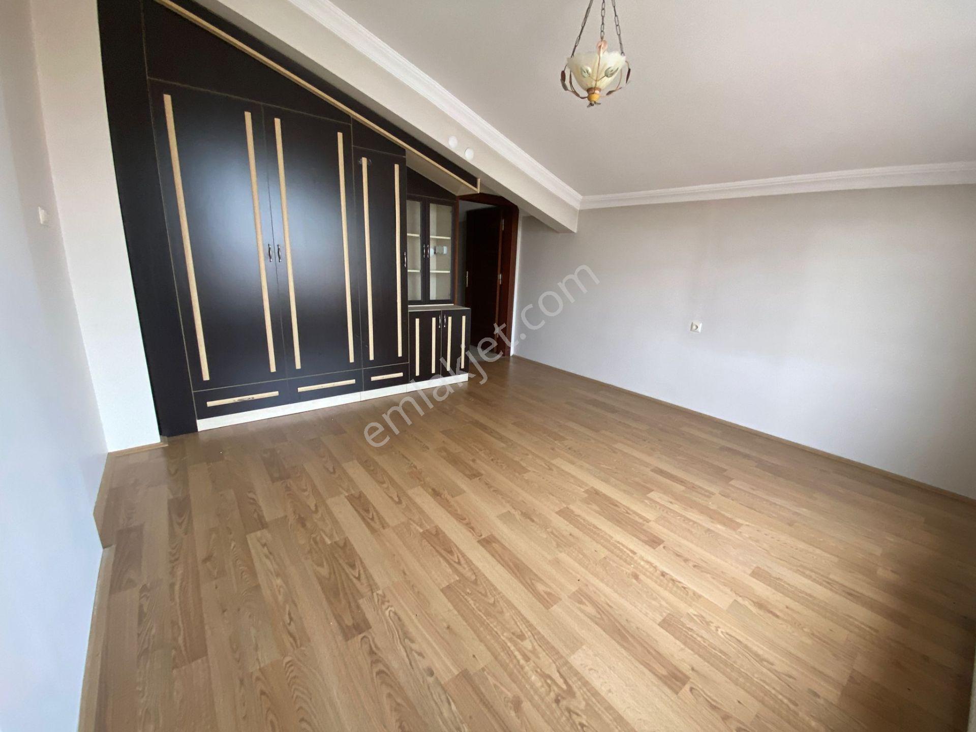 H.çelebi Mahallesinde Satılık 7+1 Oda 45 Kapalı Teraslı Daire - Görsel 17