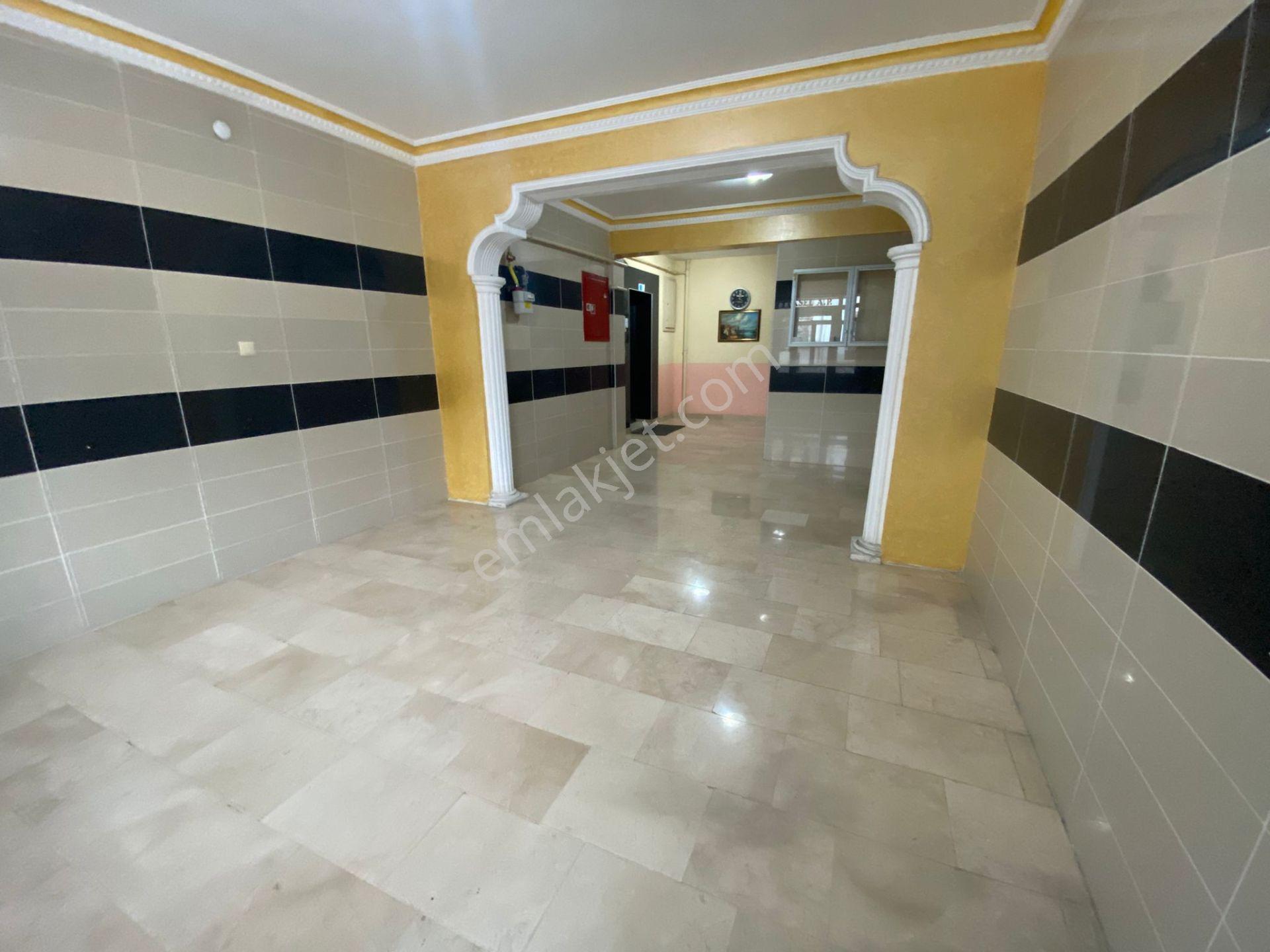 H.çelebi Mahallesinde Satılık 7+1 Oda 45 Kapalı Teraslı Daire - Görsel 2