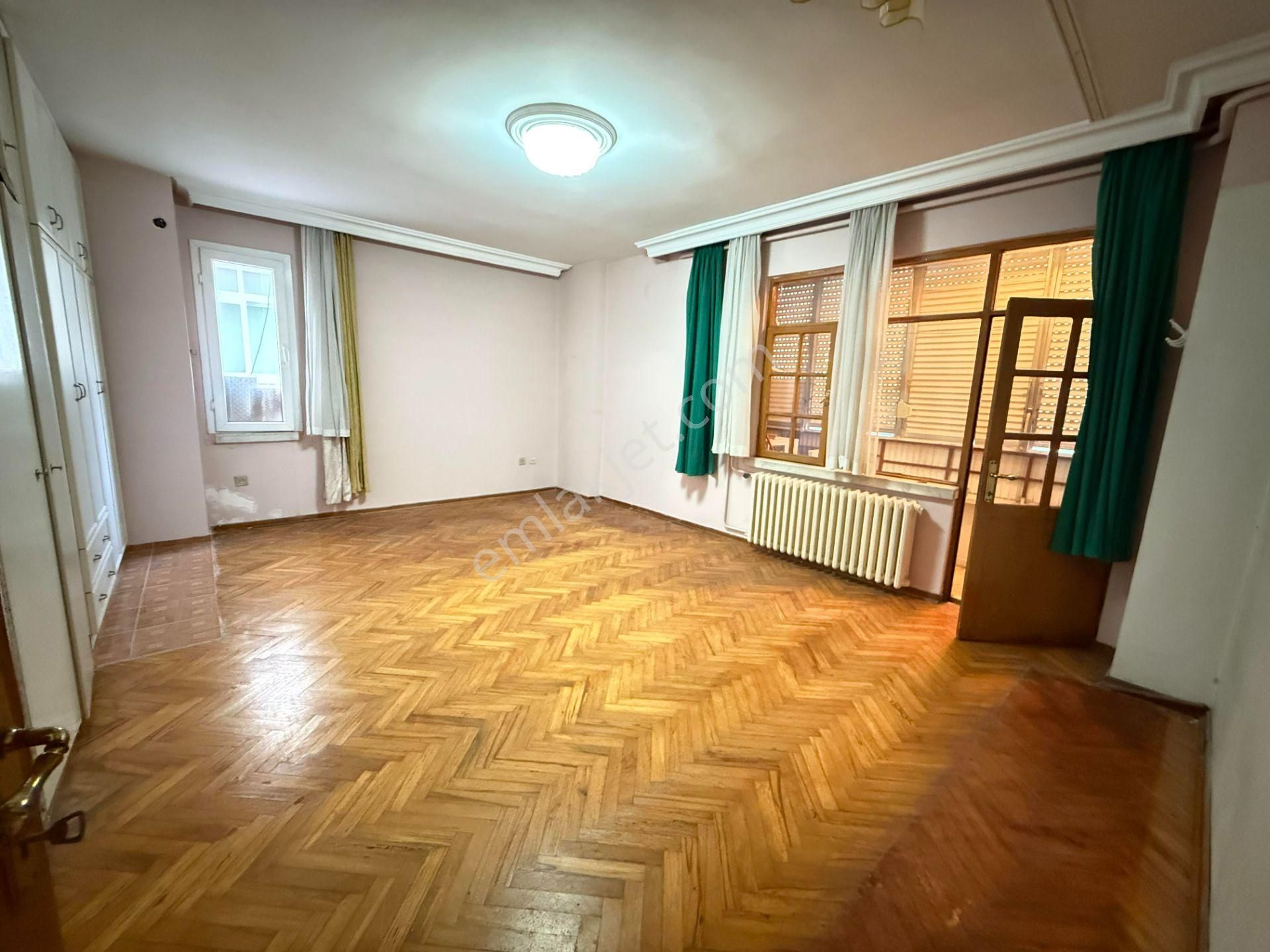 Yenişehir Gazi Mah. Adnan Menderes Blv. 4+1 Denize Sıfır Kiralık, - Görsel 25