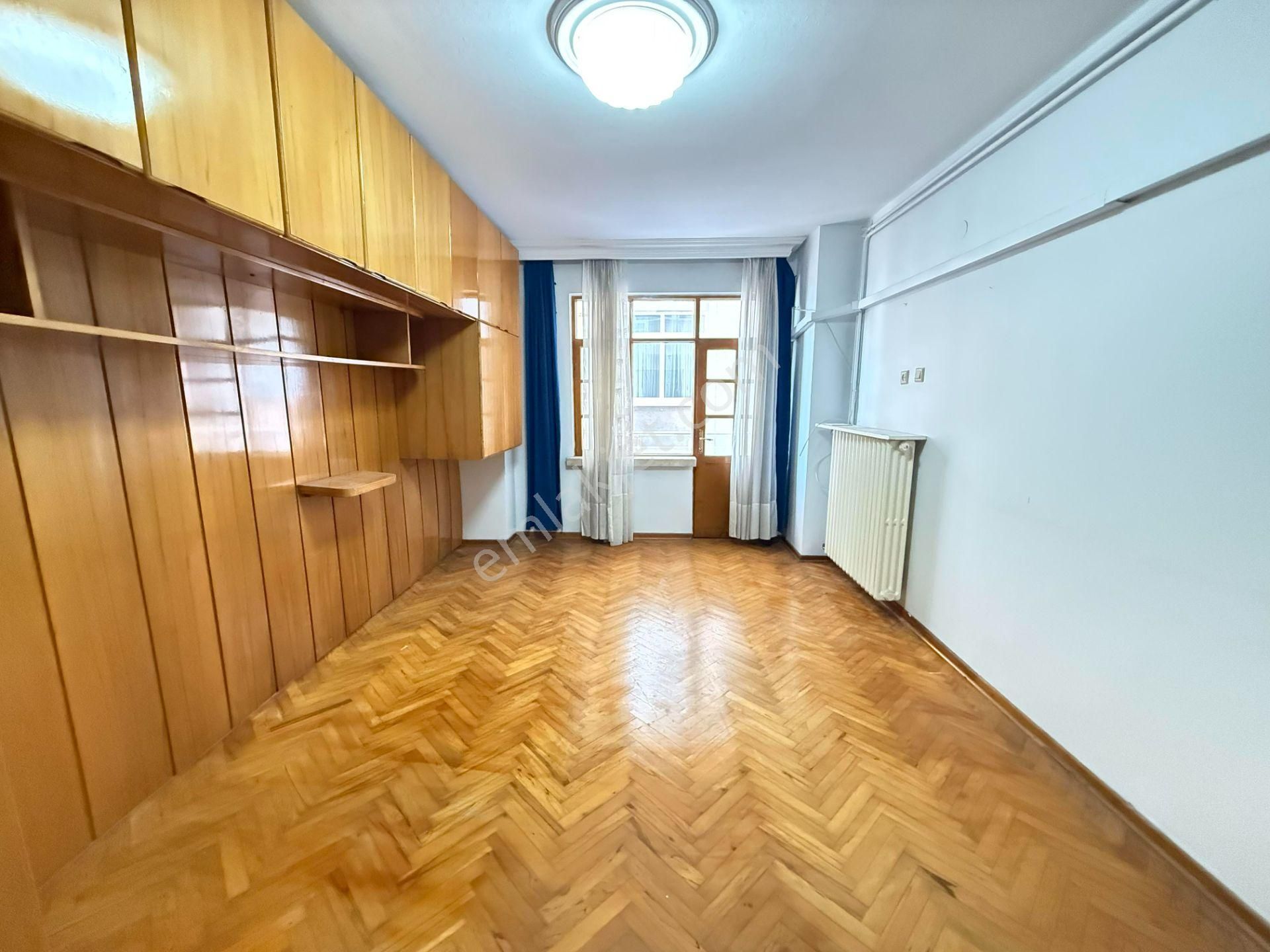 Yenişehir Gazi Mah. Adnan Menderes Blv. 4+1 Denize Sıfır Kiralık, - Görsel 22