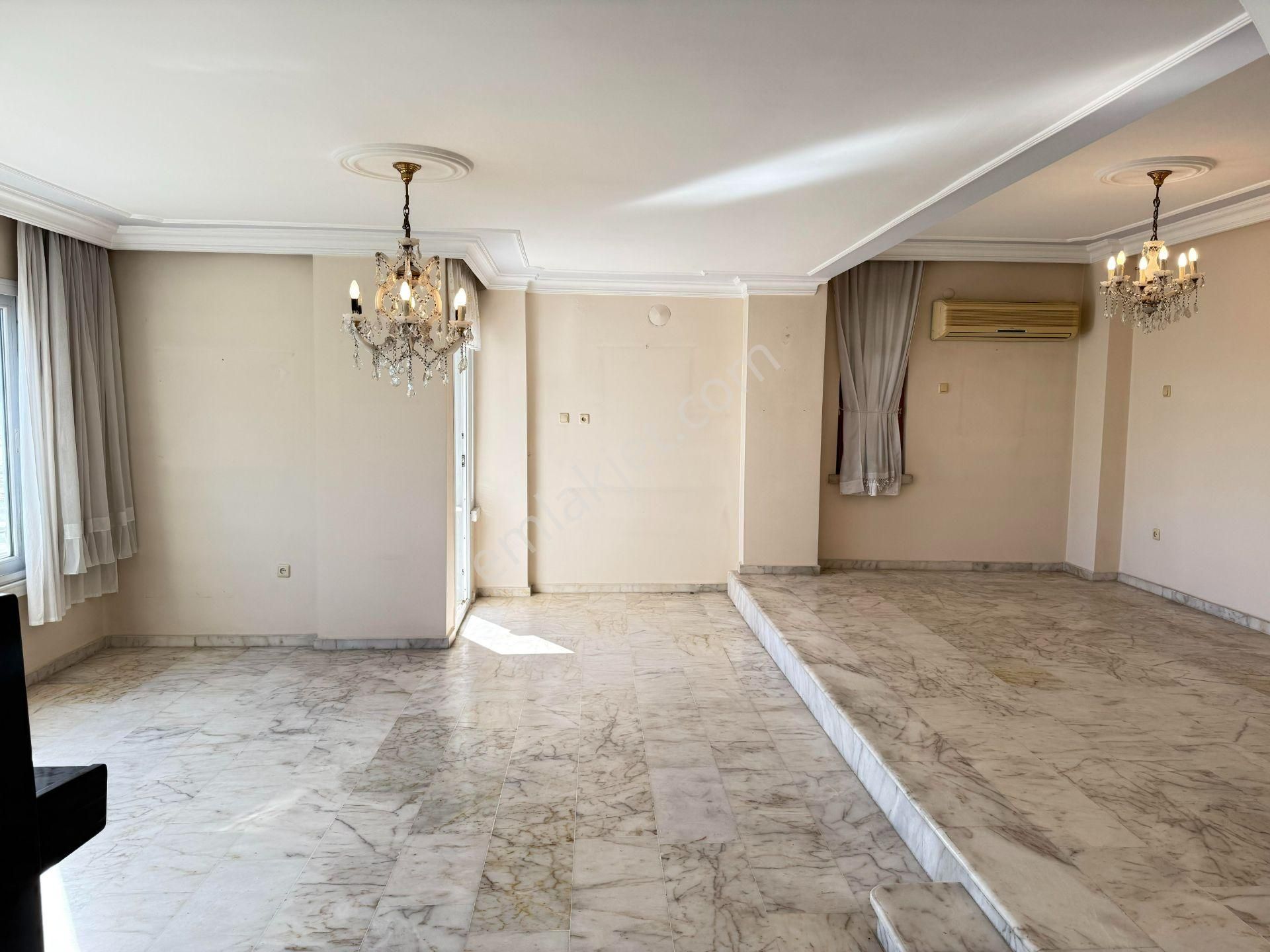 Yenişehir Gazi Mah. Adnan Menderes Blv. 4+1 Denize Sıfır Kiralık, - Görsel 15