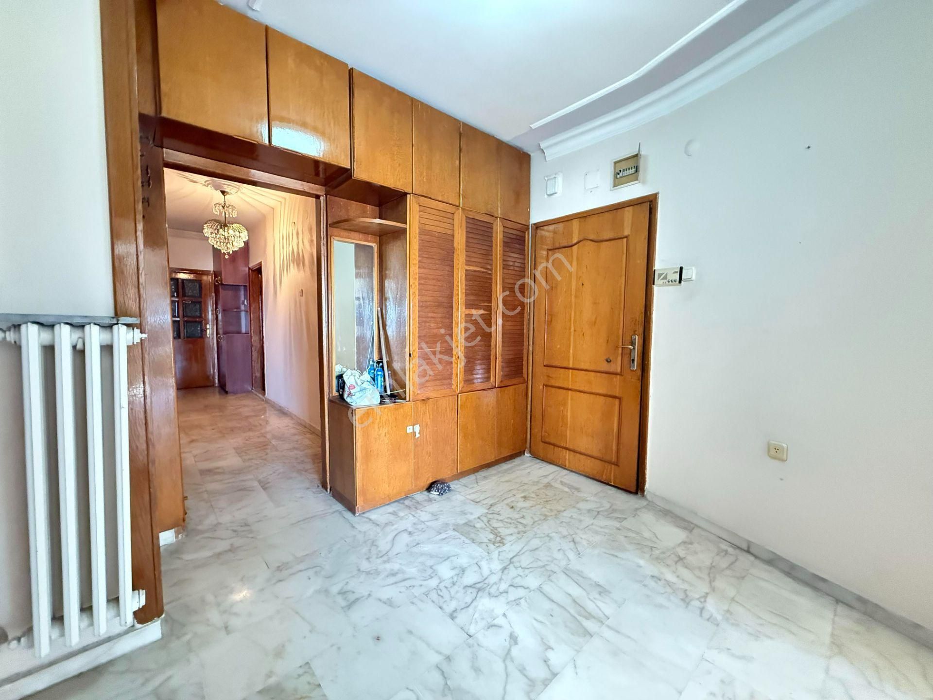 Yenişehir Gazi Mah. Adnan Menderes Blv. 4+1 Denize Sıfır Kiralık, - Görsel 35