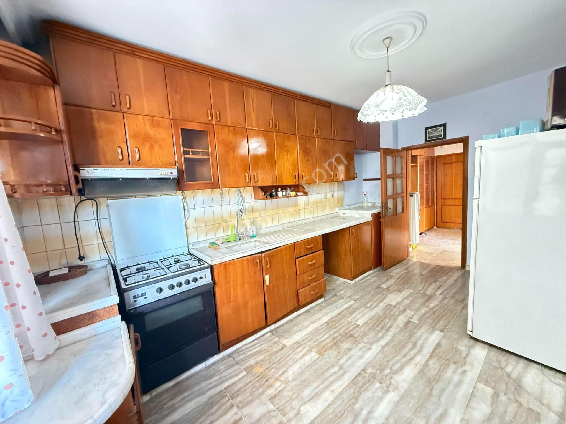 Yenişehir Gazi Mah. Adnan Menderes Blv. 4+1 Denize Sıfır Kiralık, - Görsel 31