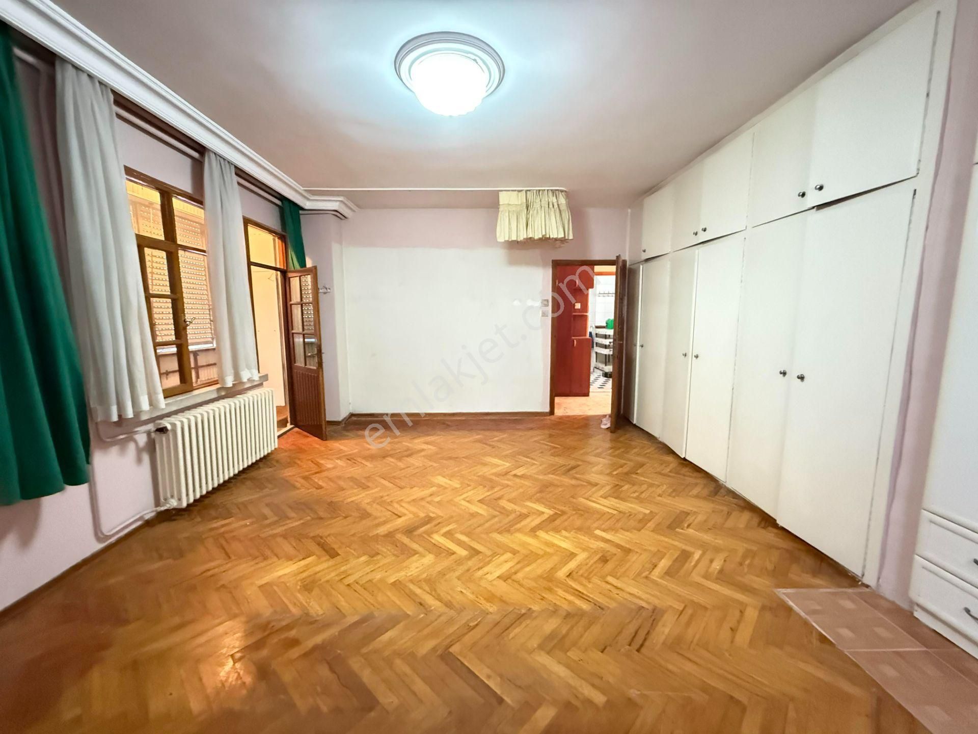 Yenişehir Gazi Mah. Adnan Menderes Blv. 4+1 Denize Sıfır Kiralık, - Görsel 30