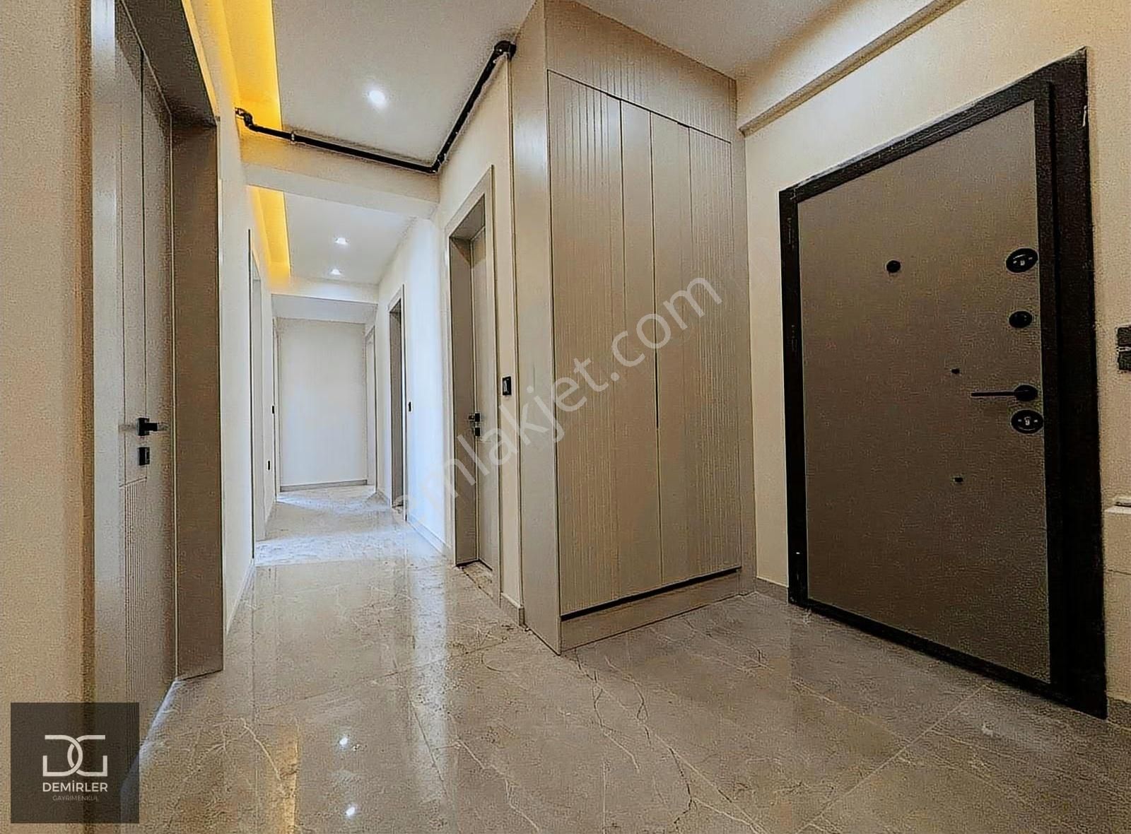 Demirler'den Yenişafakta Ultra Lüks Panjurlu Ebv Banyolu 3+1 - Görsel 6