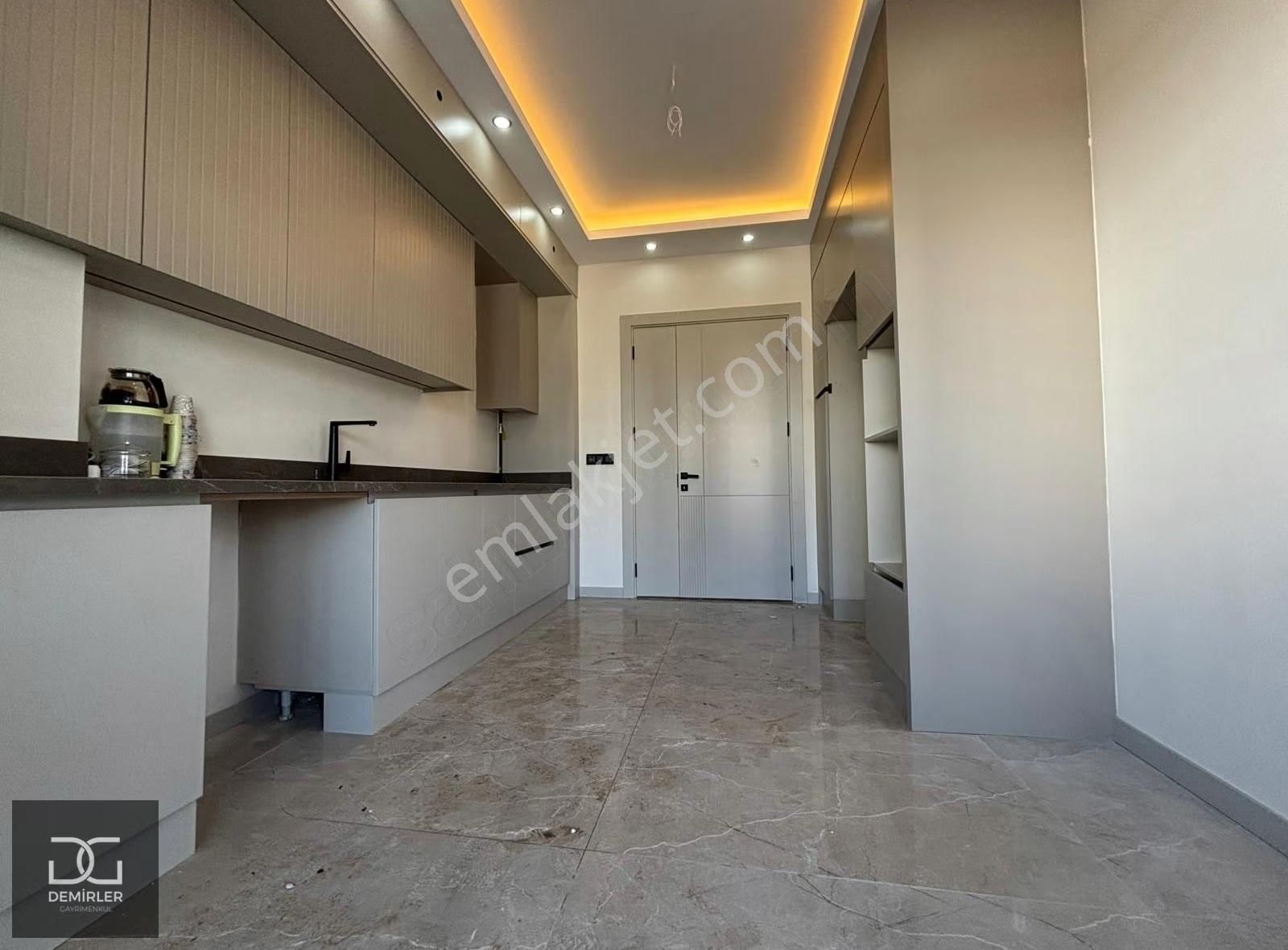 Demirler'den Yenişafakta Ultra Lüks Panjurlu Ebv Banyolu 3+1 - Görsel 2