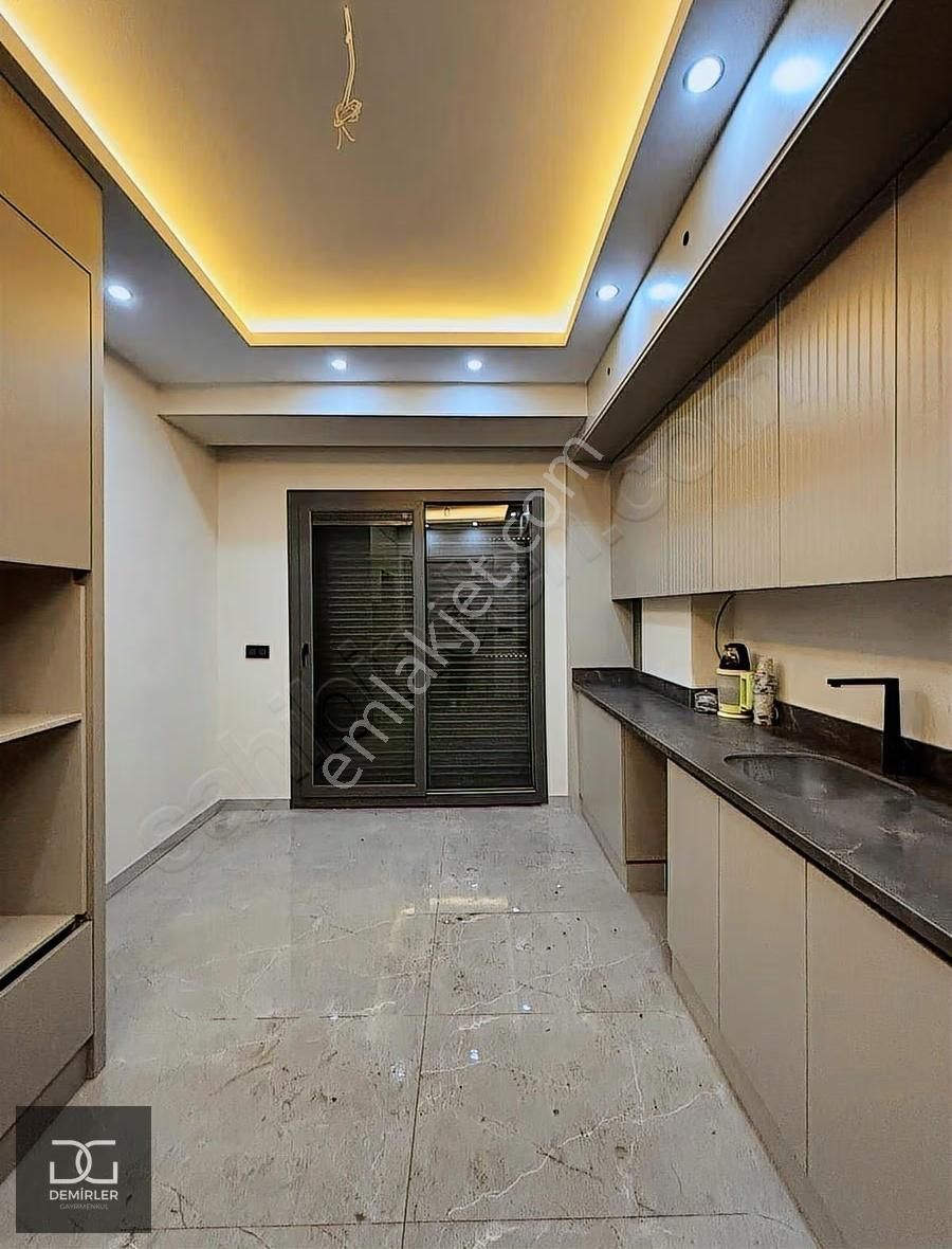 Demirler'den Yenişafakta Ultra Lüks Panjurlu Ebv Banyolu 3+1 - Görsel 28