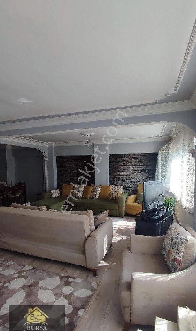 Bursa Yıldırım Yeşil Şible De 130 M2 Kombili Bakımlı Daire - Görsel 11