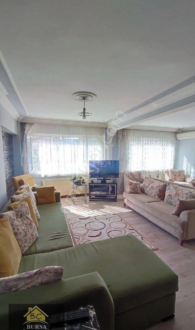 Bursa Yıldırım Yeşil Şible De 130 M2 Kombili Bakımlı Daire