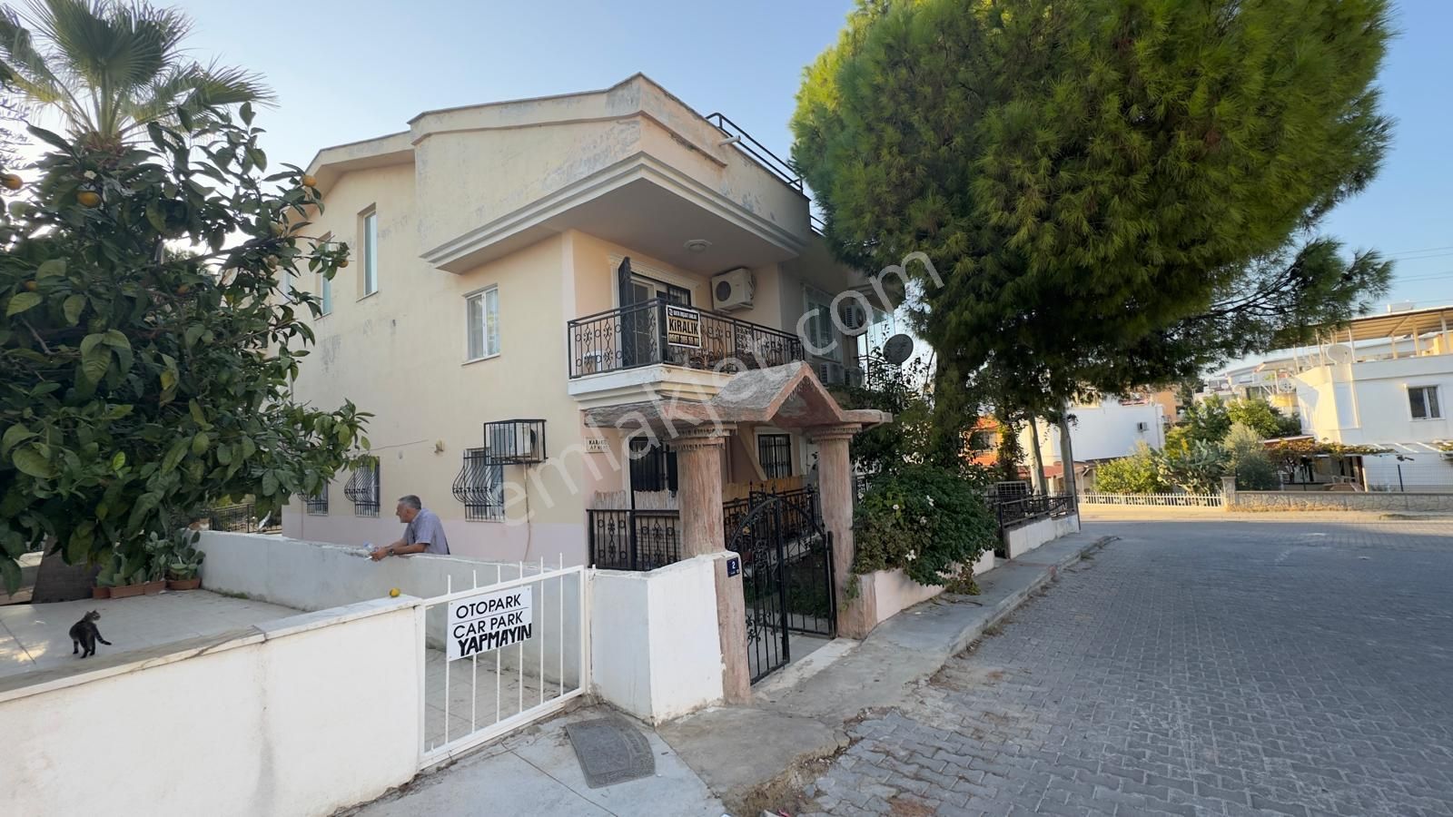 Altınkum Mahallesinde Denize 300 Mt Mesafede 2+1 Dublex