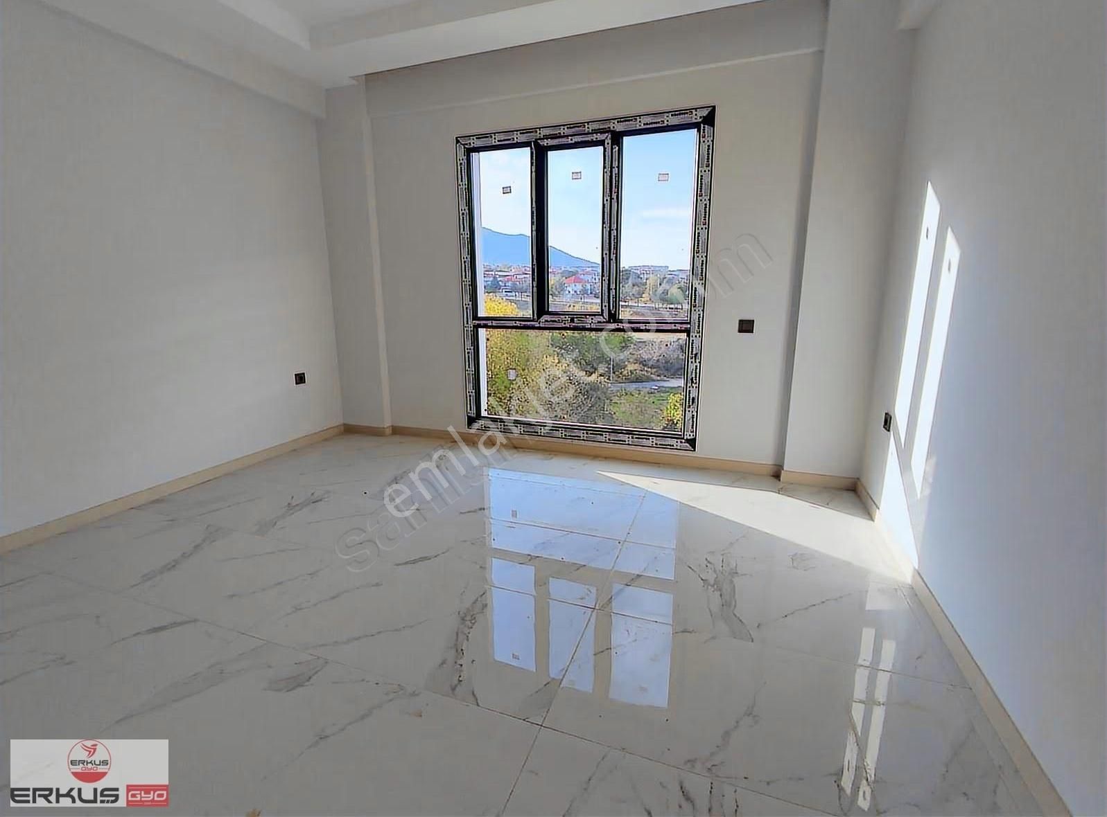 Erkuş Gayrimenkul'den Bereketlerde Ferah 3+1 Fırsat Daire - Görsel 14