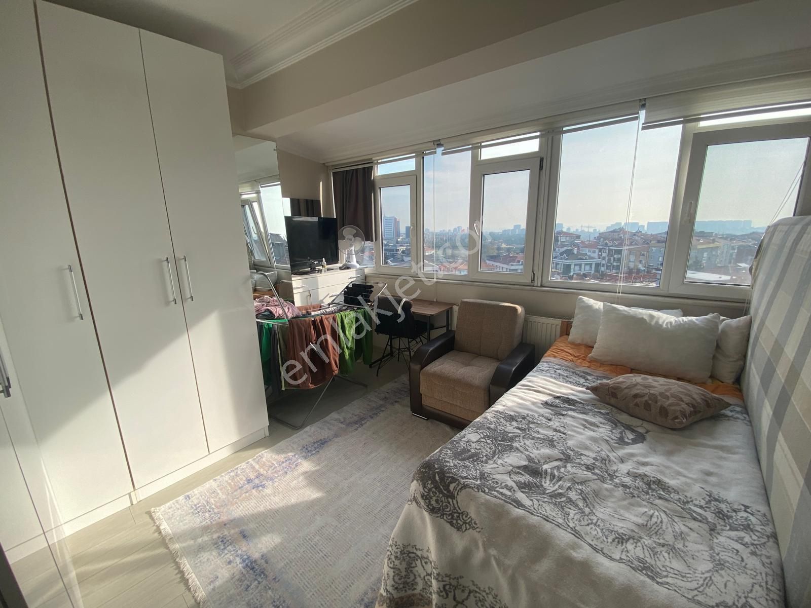 İstanbul House'dan B.evler'de Ayrı Girişli 220m2, 6+2 Dubleks - Görsel 24