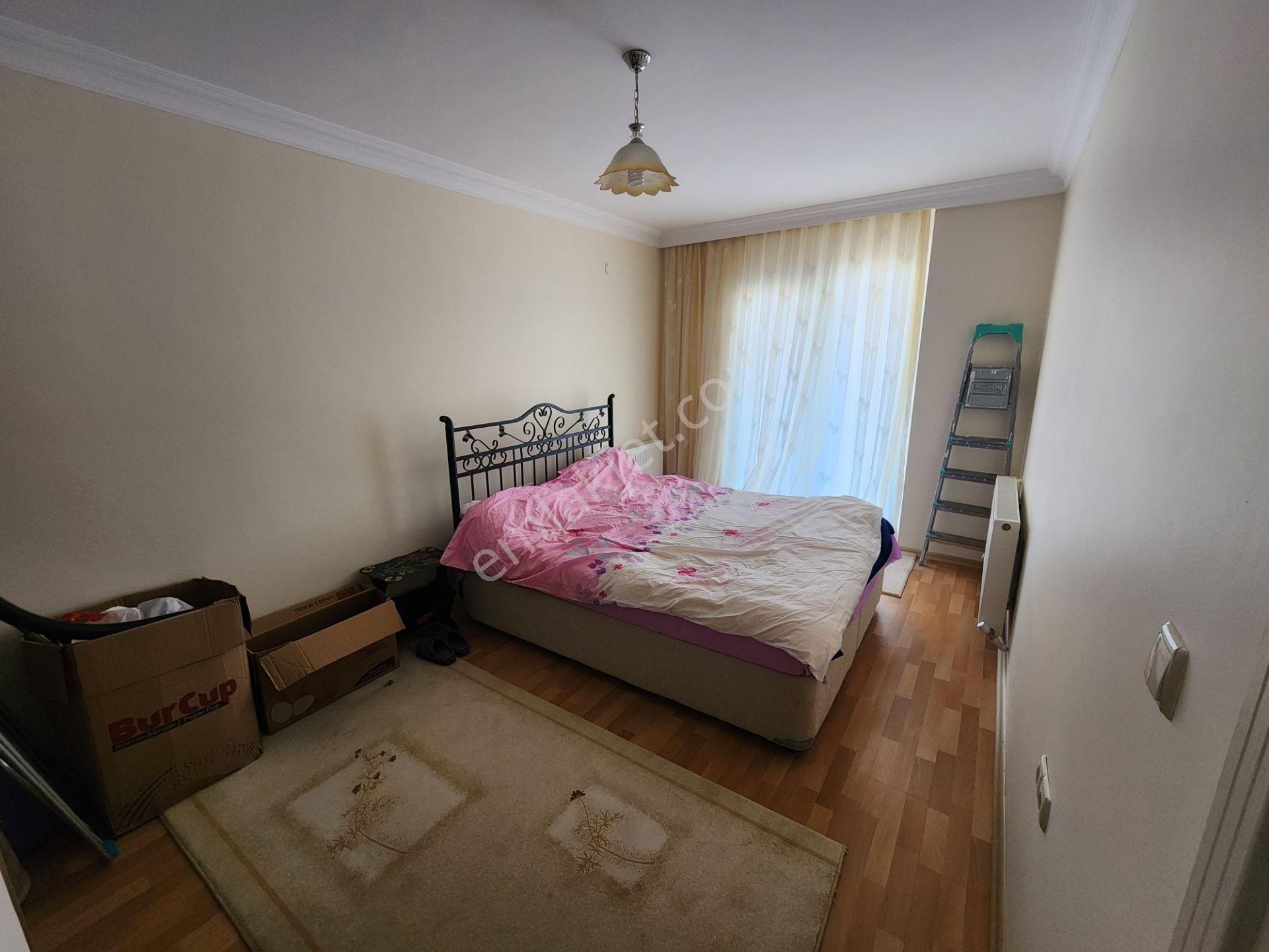 Ayvalık Sarımsaklı Denize Yakın Kapalı Otopark 2+1 Daire - Görsel 10