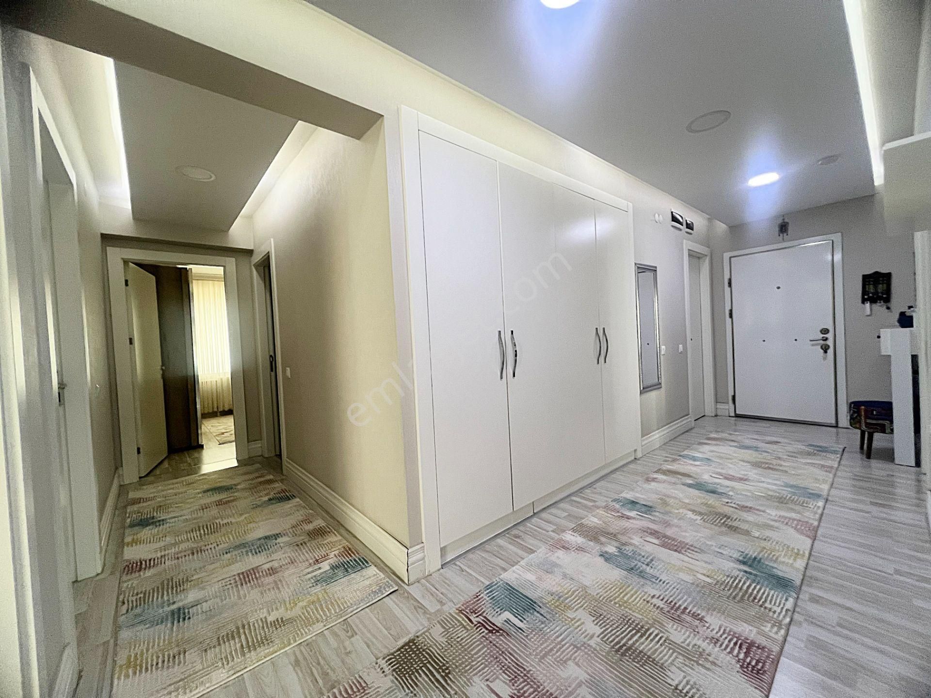 Kaletepe Erol Kaya Cadde Yakını Emsalsiz Ful Yapılı Kök Tapu Güney Batı Cephe - Görsel 34