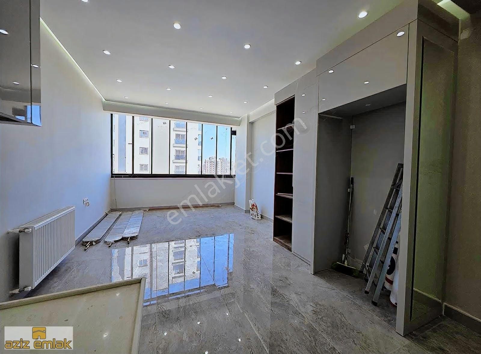 Aziz Emlak'tan Mezitli Kuyuluk'ta 3+1 Acil Satılık Daire - Görsel 6