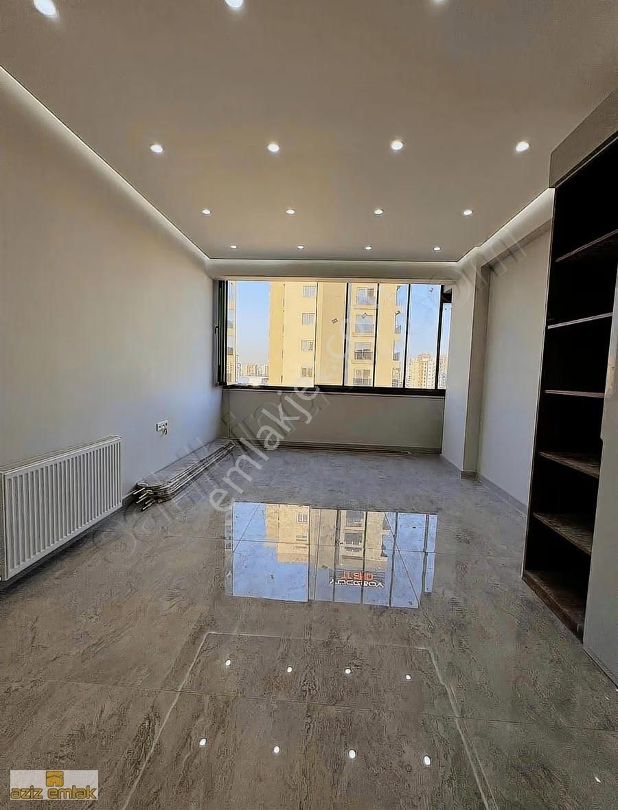Aziz Emlak'tan Mezitli Kuyuluk'ta 3+1 Acil Satılık Daire - Görsel 11