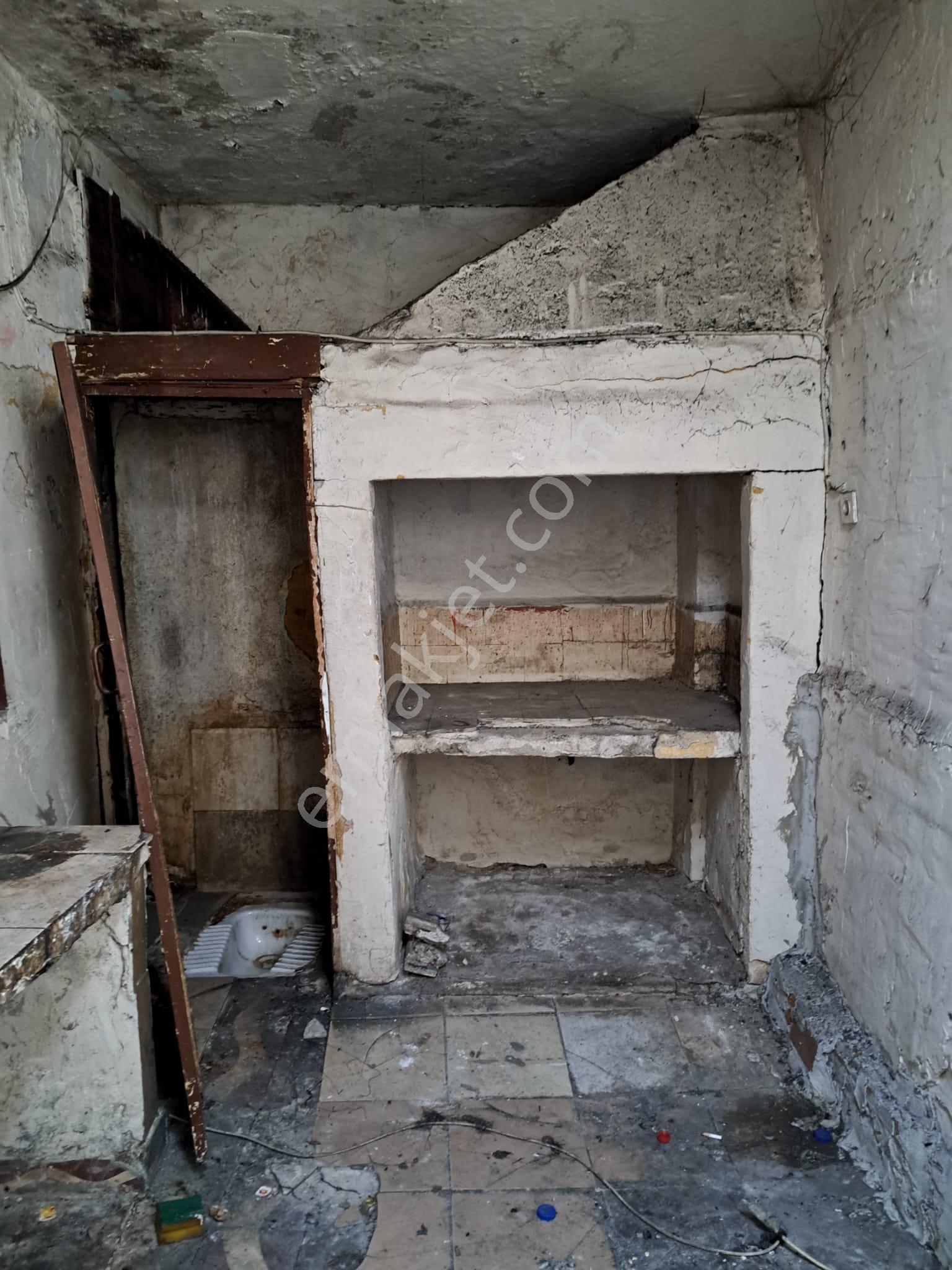 Satılık Atölye Ve Depo İçin Uygun Bina - Görsel 13