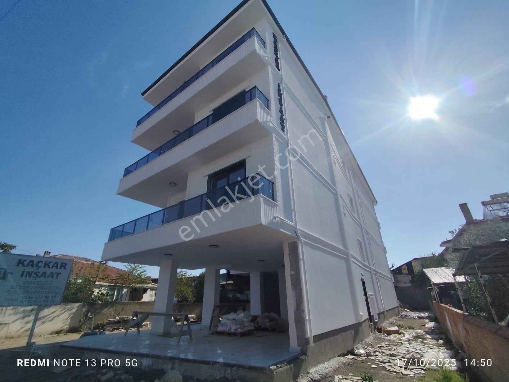 Ayvada'dan Ayvalık Altınovada 2.katı 2+1 Akılı Sistemli Sıfır Lüks Daire - Görsel 2