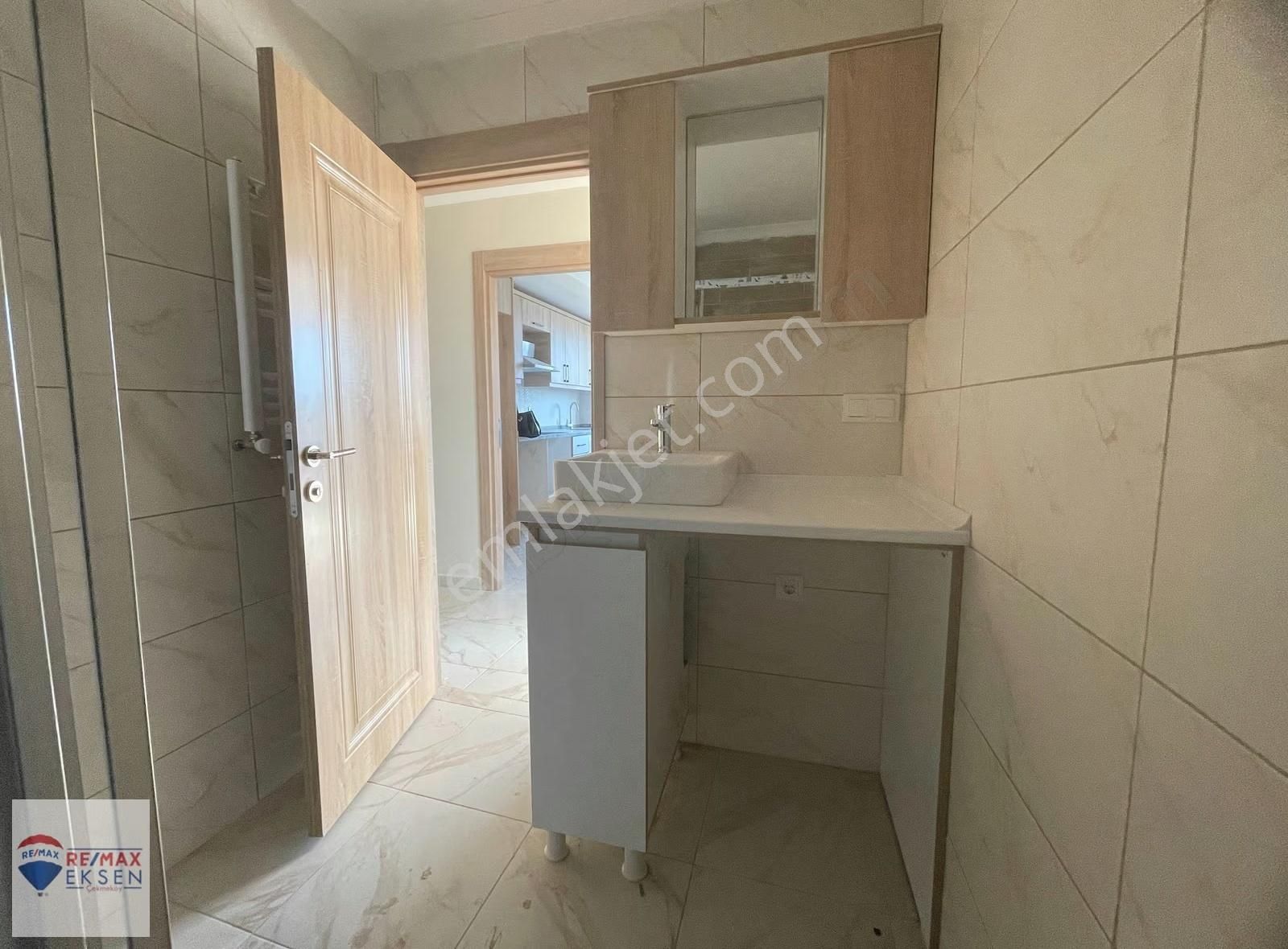 Nesrin Akyıldız'dan Çekmeköy Zin D Semt Sit 2+1 Satılık Daire - Görsel 8