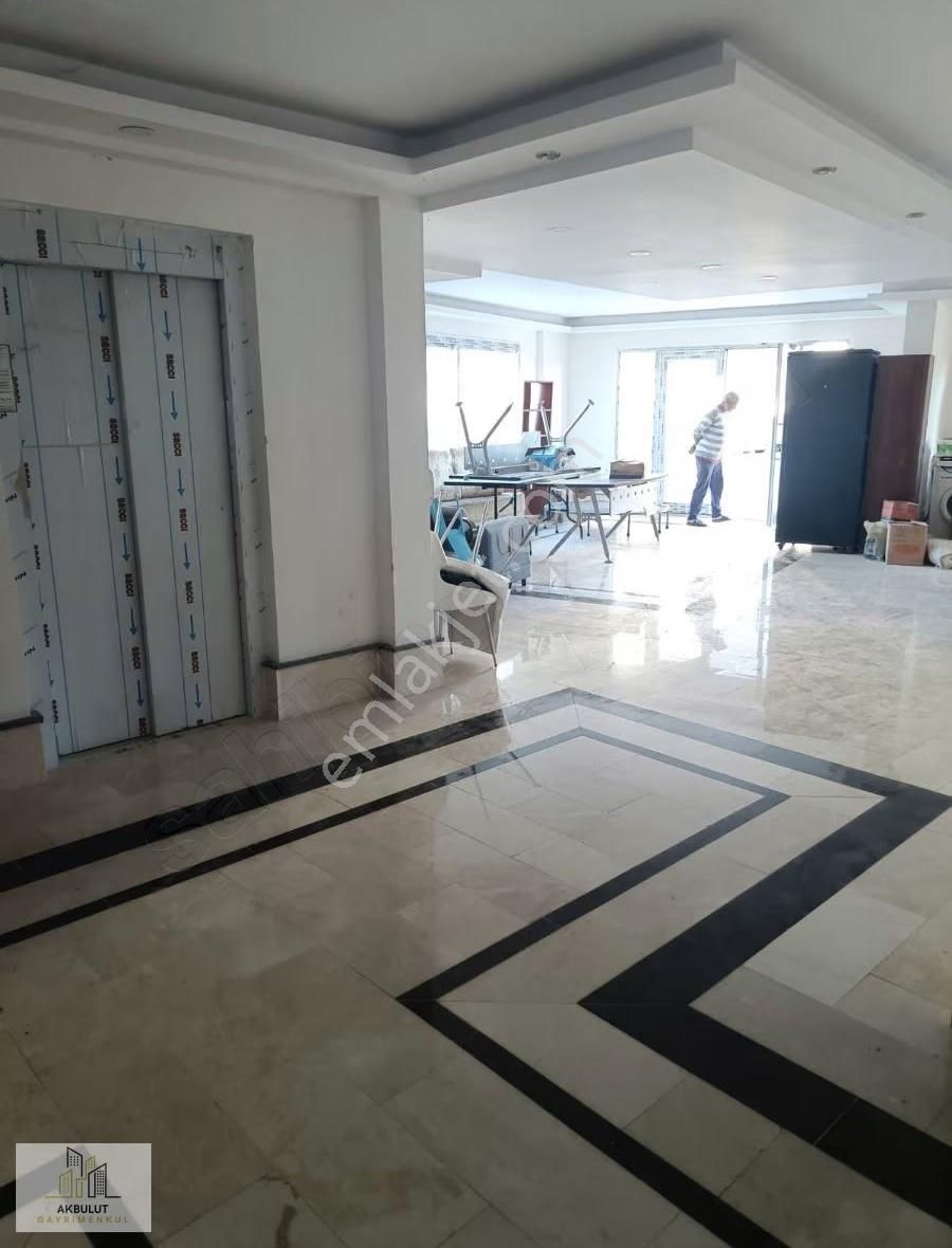 Adana Sarıçam Menekşede Muhteşem Gölmanzaralı 2+1 Fırsat Daire