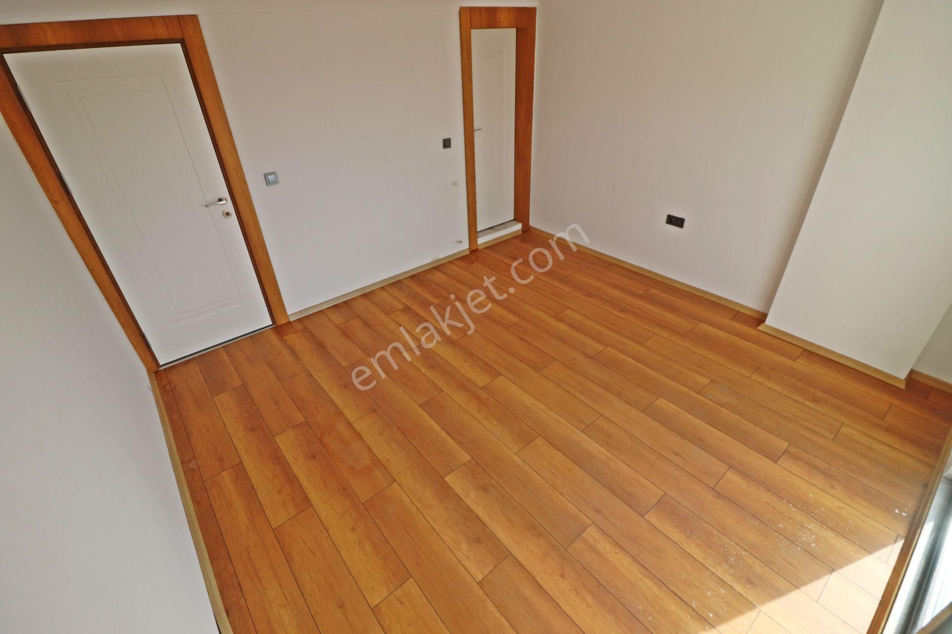 Irmaksudan Tek Yetkili Zeytinli De Oksijen Depolu 4+1 Villa - Görsel 29