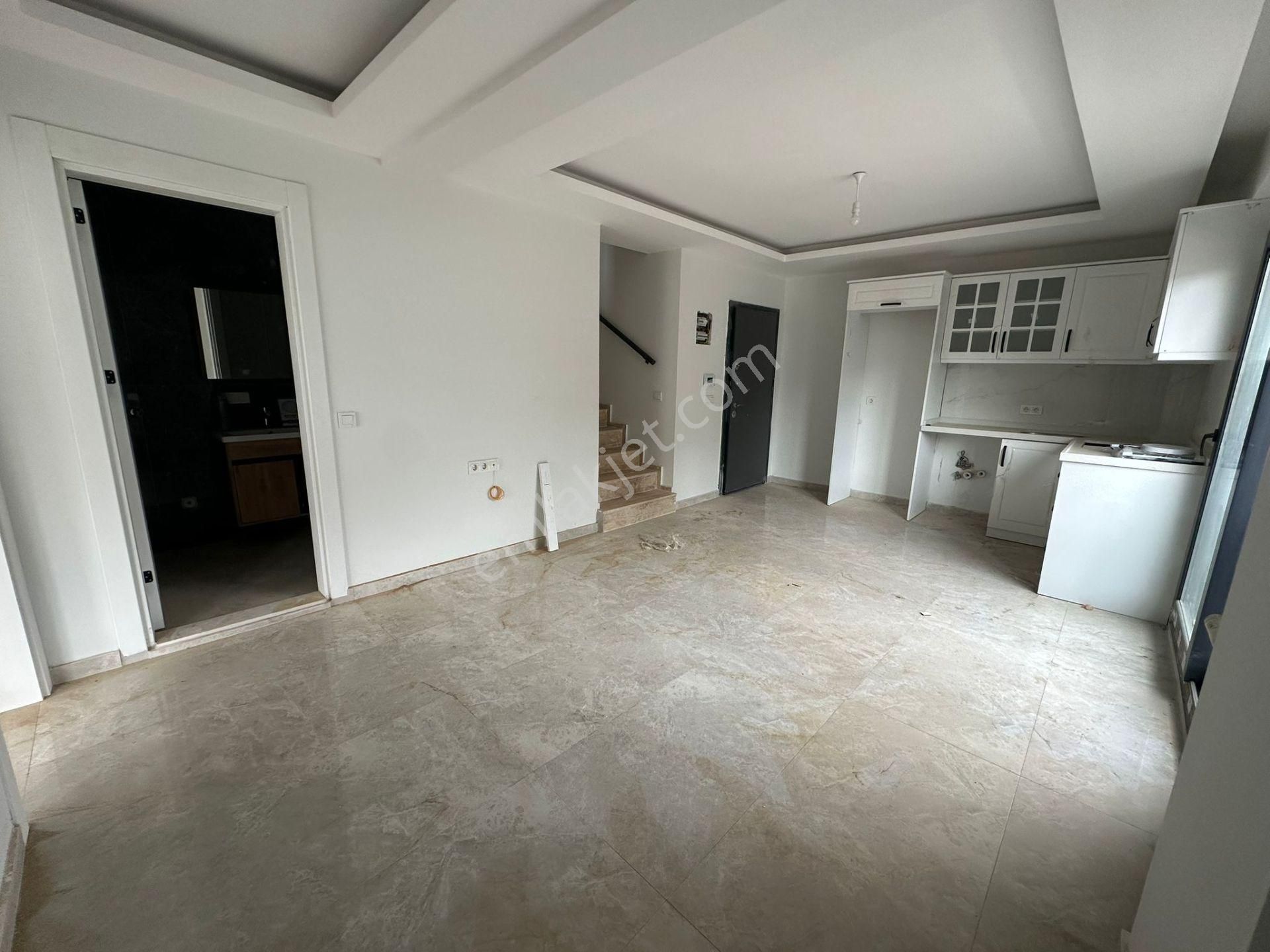 Sıla Emlak'tan Denize 150 Metre Uzaklıkta 2+1 Satılık Sıfır Dubleks Daire