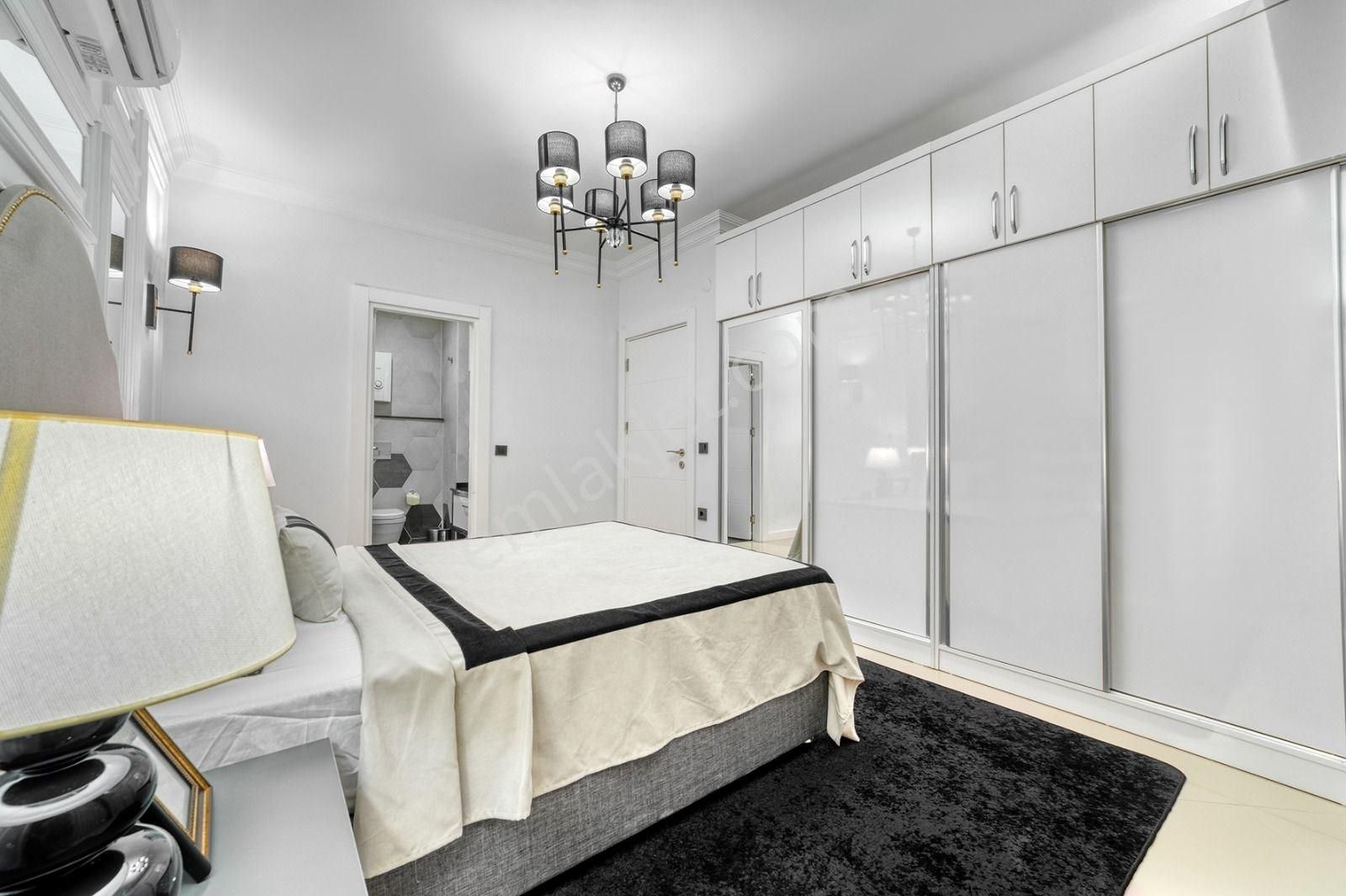 Alanya Obagöl Satılık 2+1 Lüks Mobilyalı Daire Denize 300 Mt. Mesafede - Görsel 15