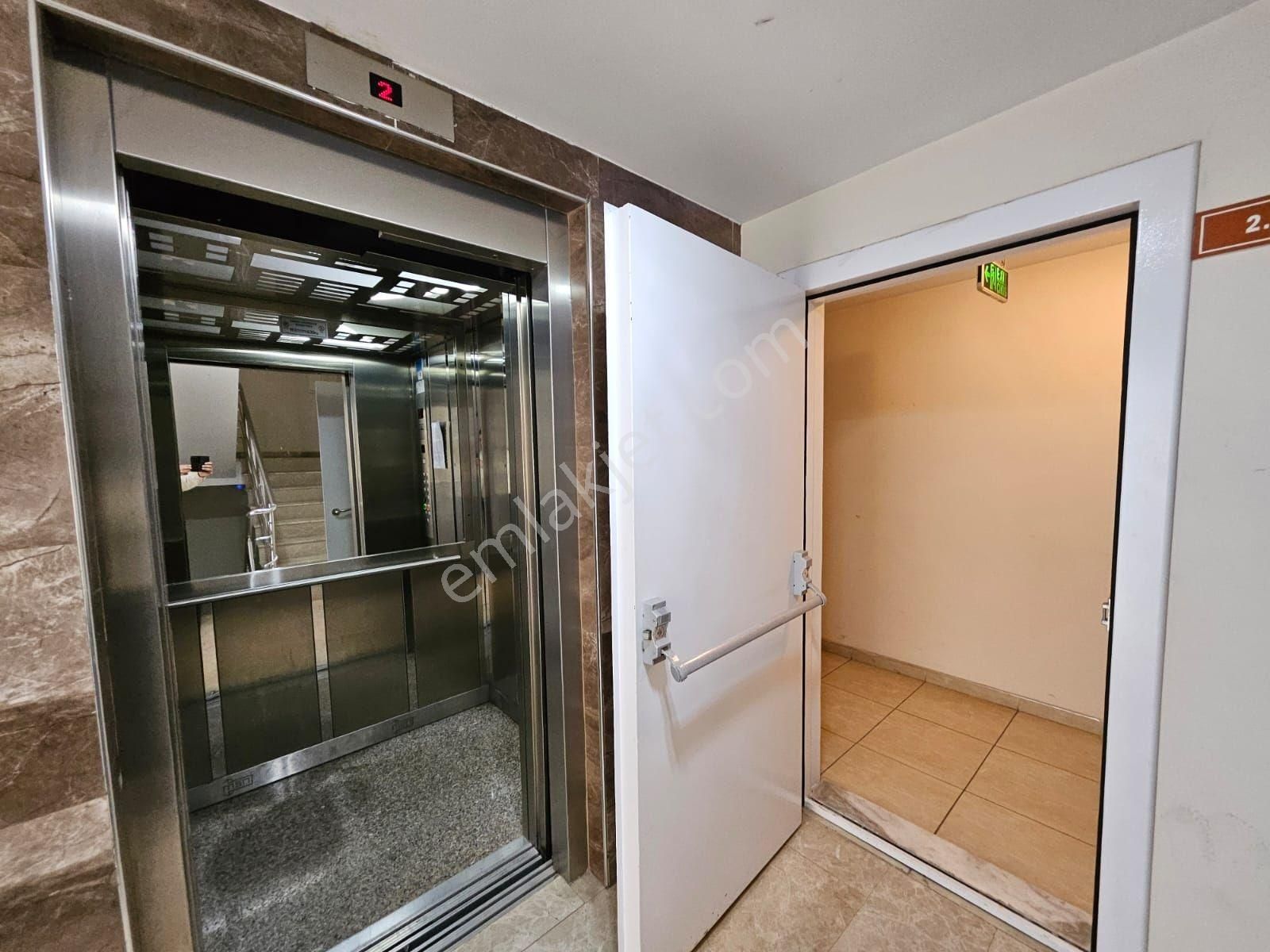 Kağıthane Nurtepe Mas 212'de Satılık 1+1 Daire Otopark Ve Fitnes - Görsel 3