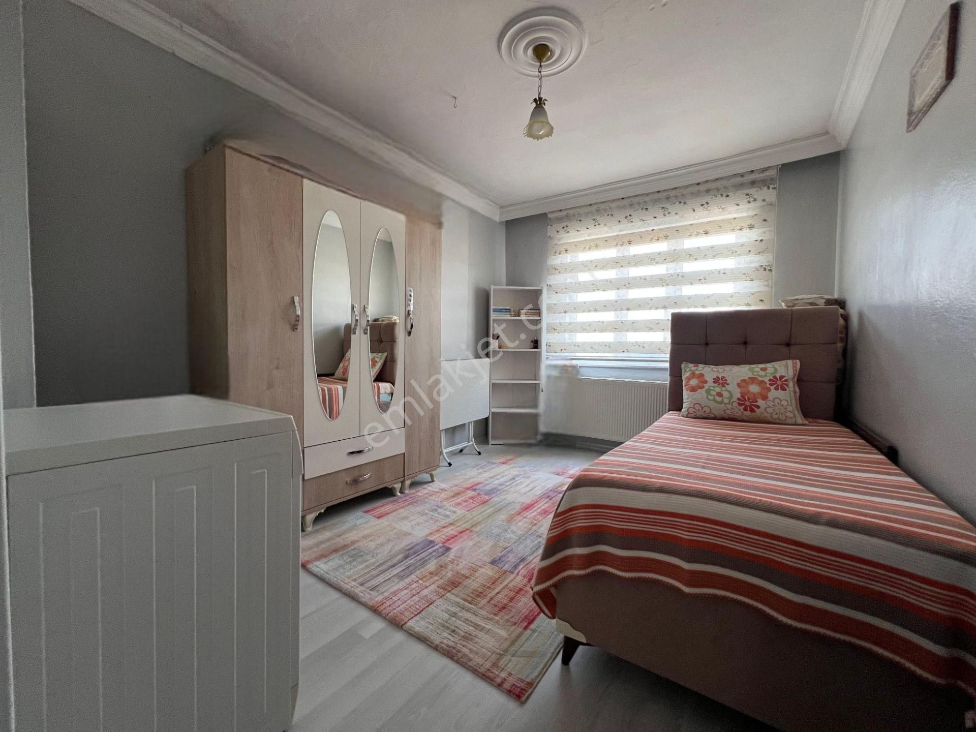 Roma' Dan Yeniceköy Mahallesi' Nde Satılık Daire - Görsel 5