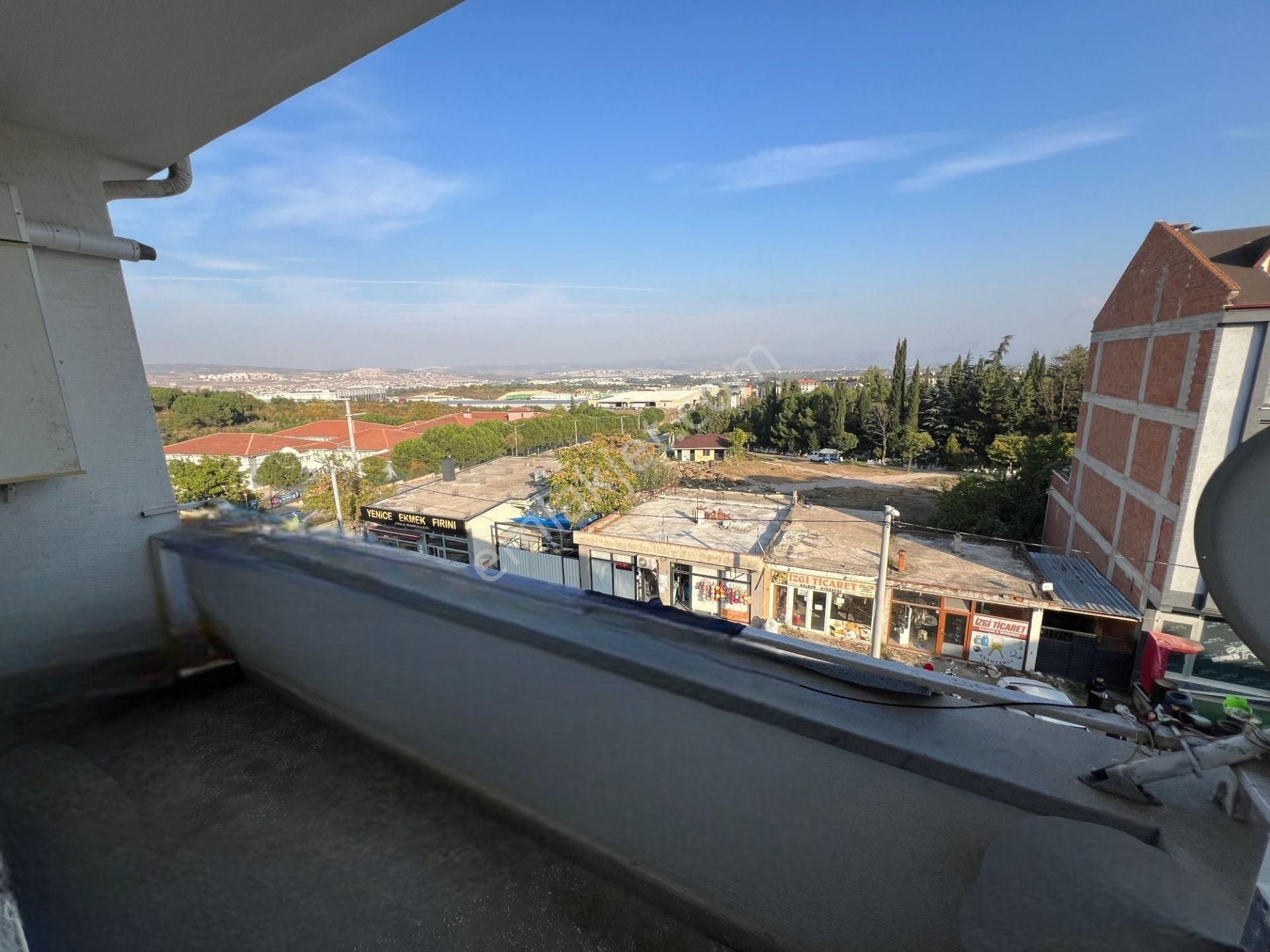 Roma' Dan Yeniceköy Mahallesi' Nde Satılık Daire - Görsel 9