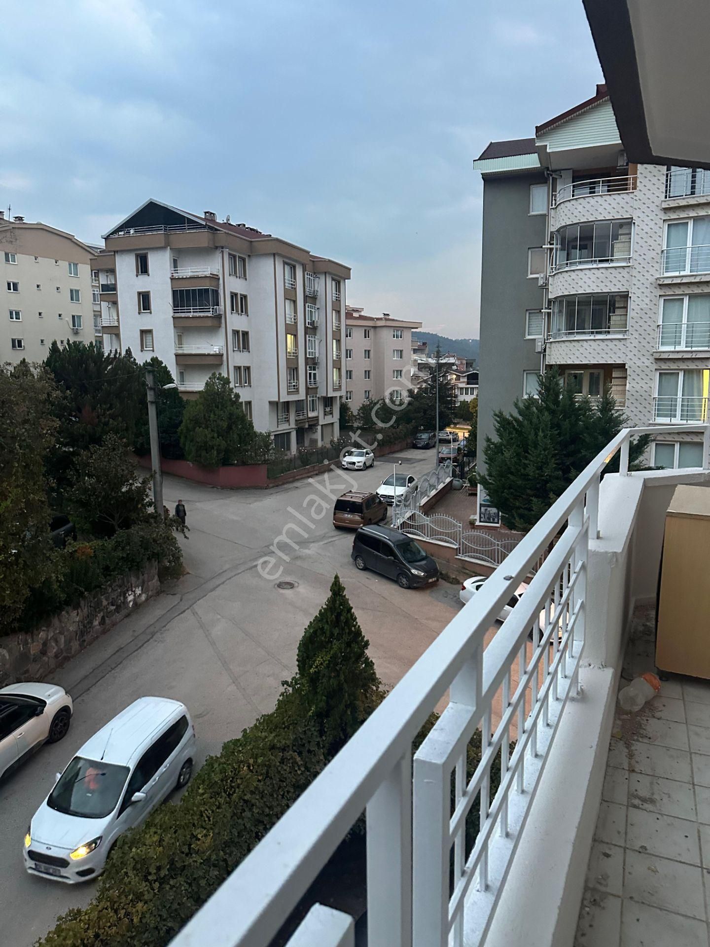 Doburca'da 3+1 140 M2 Kombili Asansörlü Satılık Daire - Görsel 11