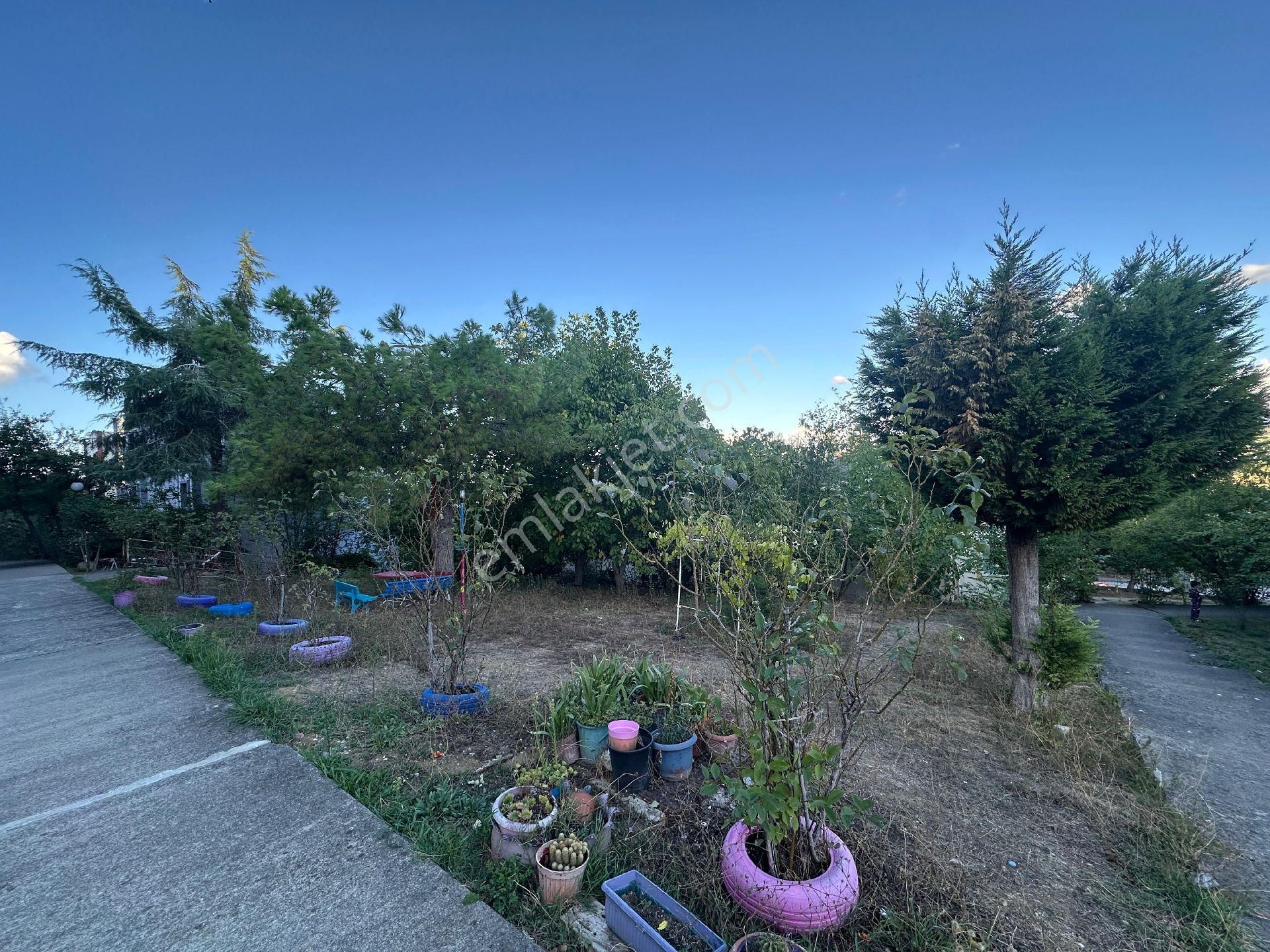 Sakarya Zümrüt Emlak'tan Adapazarı Camili Mahallesi Eşyalı 2+1,kiralık Daire - Görsel 4