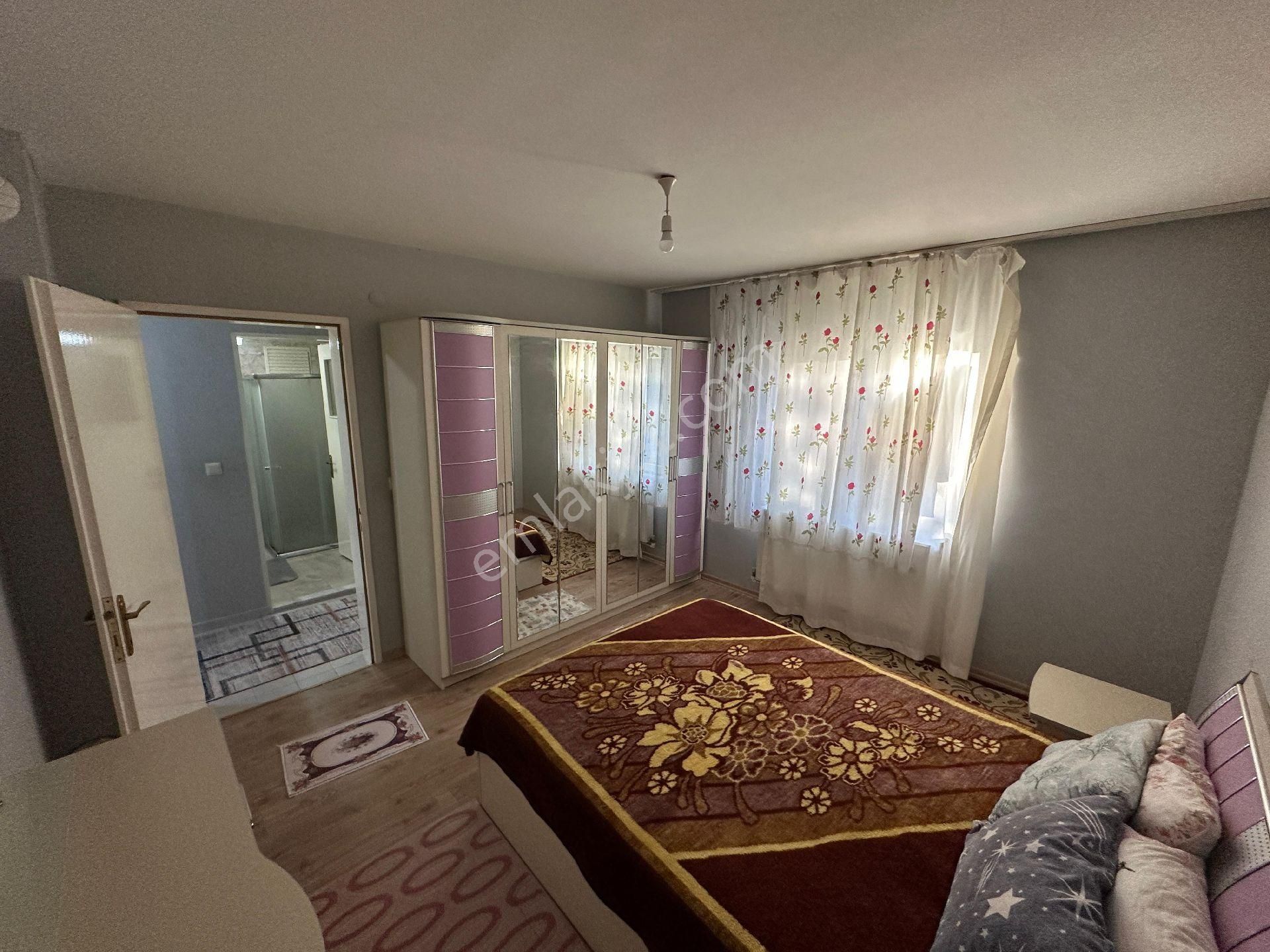 Sakarya Zümrüt Emlak'tan Adapazarı Camili Mahallesi Eşyalı 2+1,kiralık Daire - Görsel 14