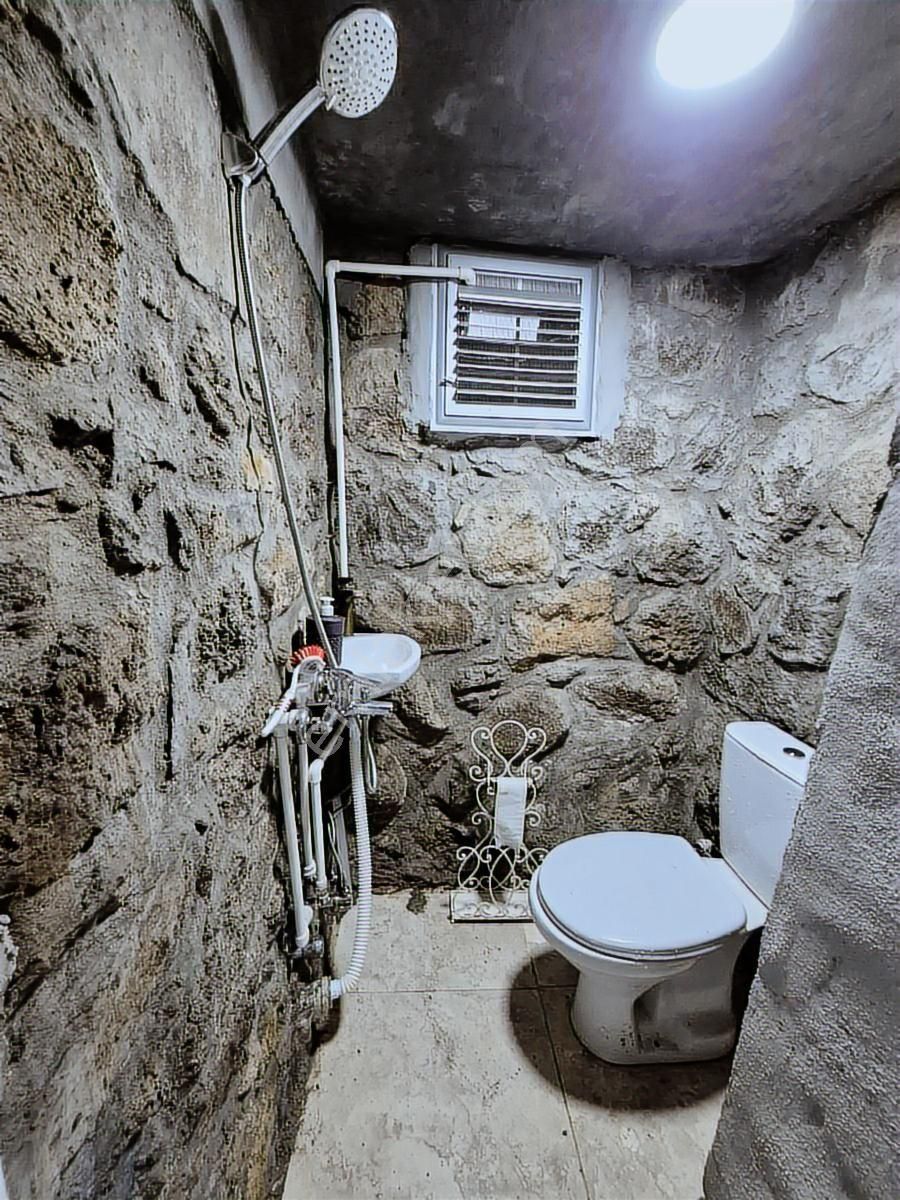 Dikili Yahşibey'de Satılık Bahçeli Taş Villa - Görsel 16