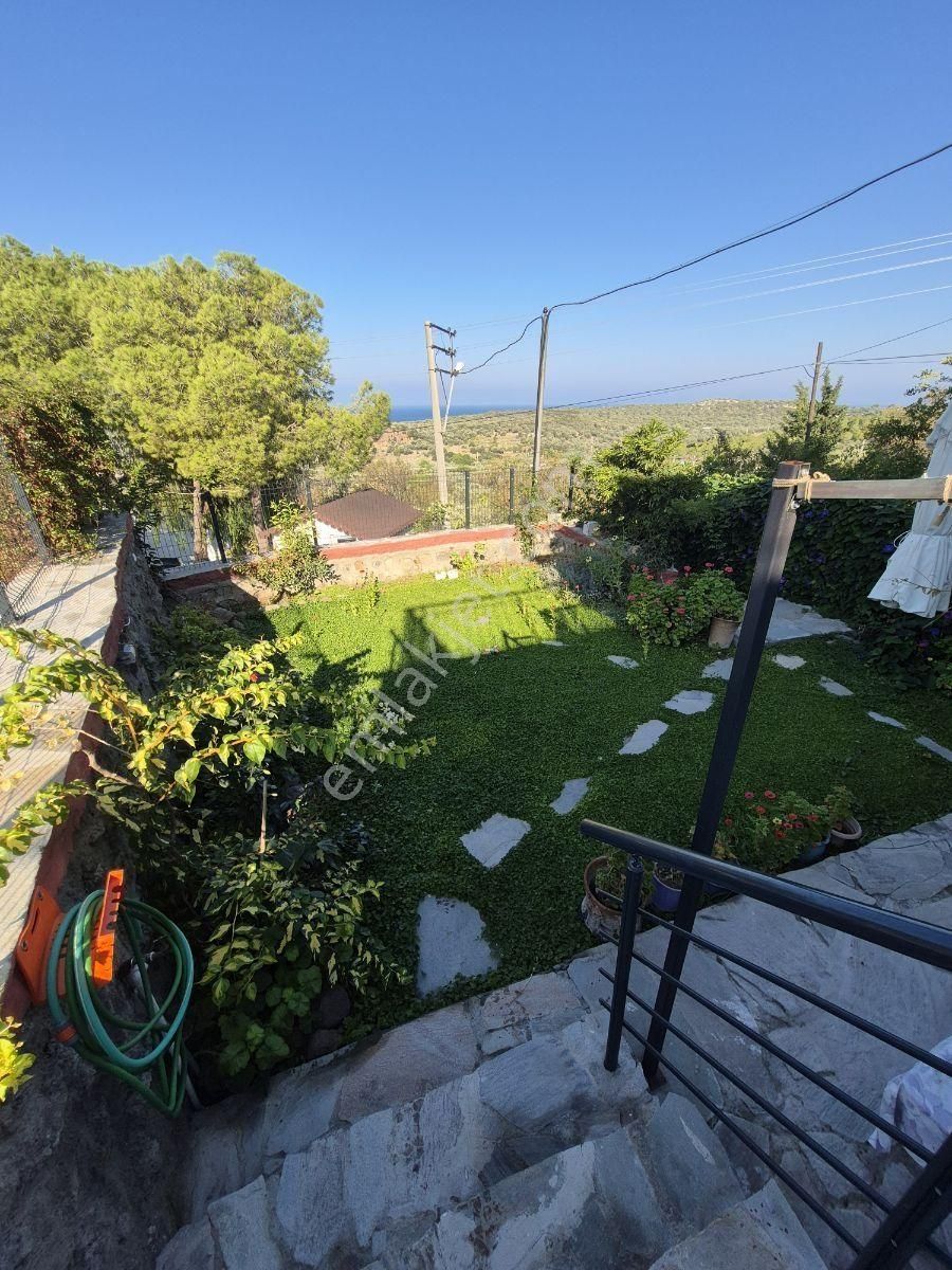 Dikili Yahşibey'de Satılık Bahçeli Taş Villa - Görsel 17