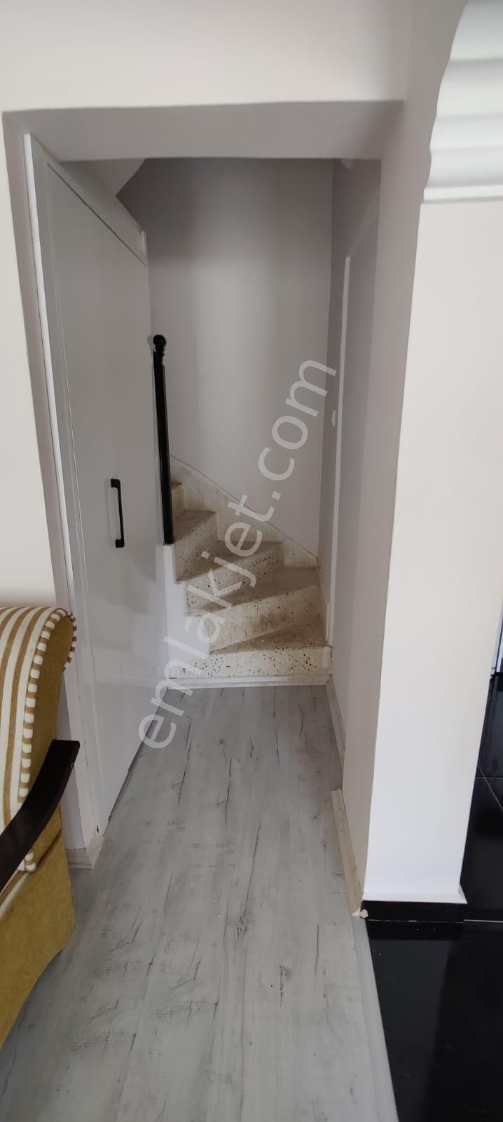 Kuşadası Kadınlar Denizinde Müstakil 3+1 Eşyalı Satılık Villa - Görsel 6