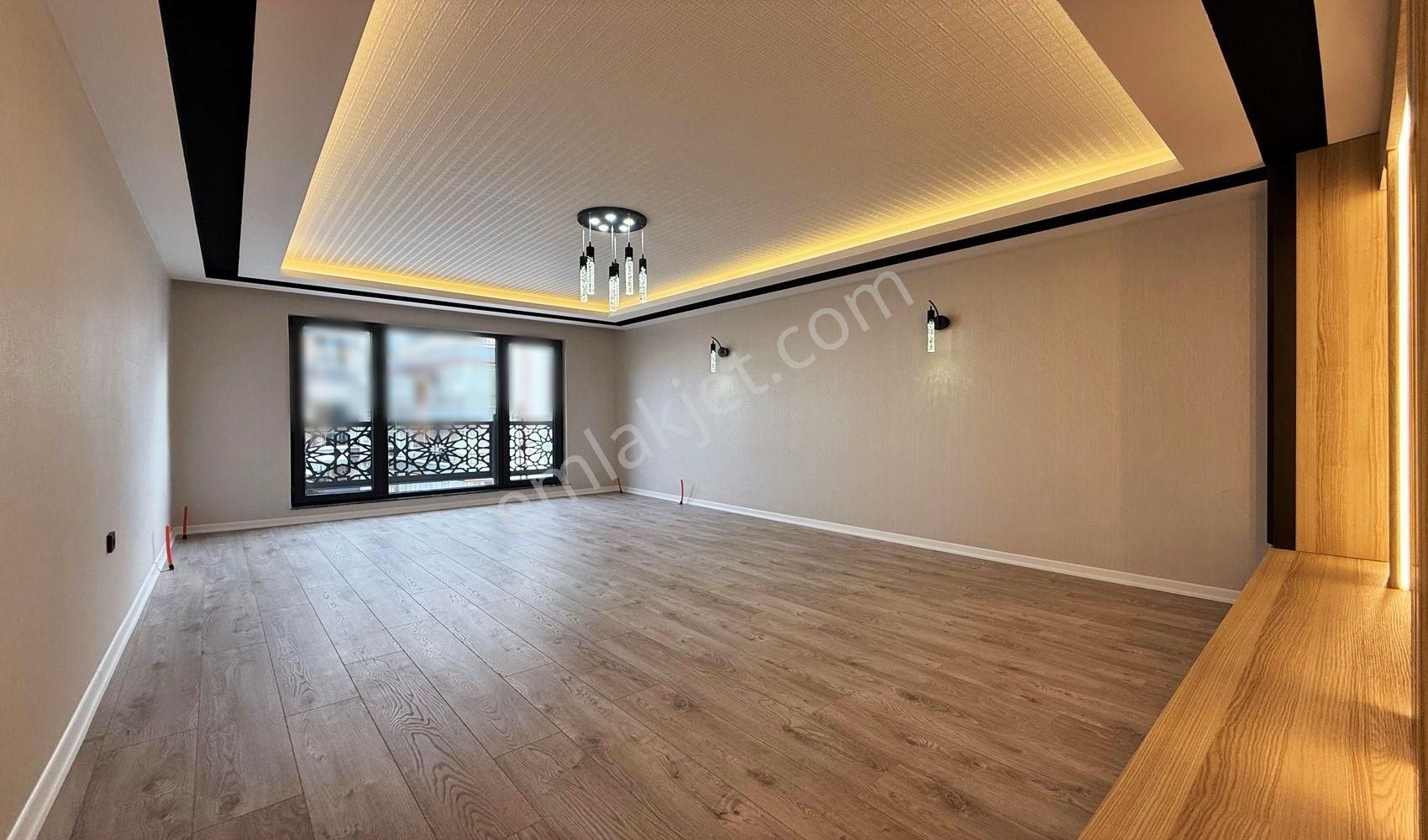 Vadi'den Karakayada -bulvar Yakını -ara Kat -lüks Yapılı- 3+1 ! - Görsel 21