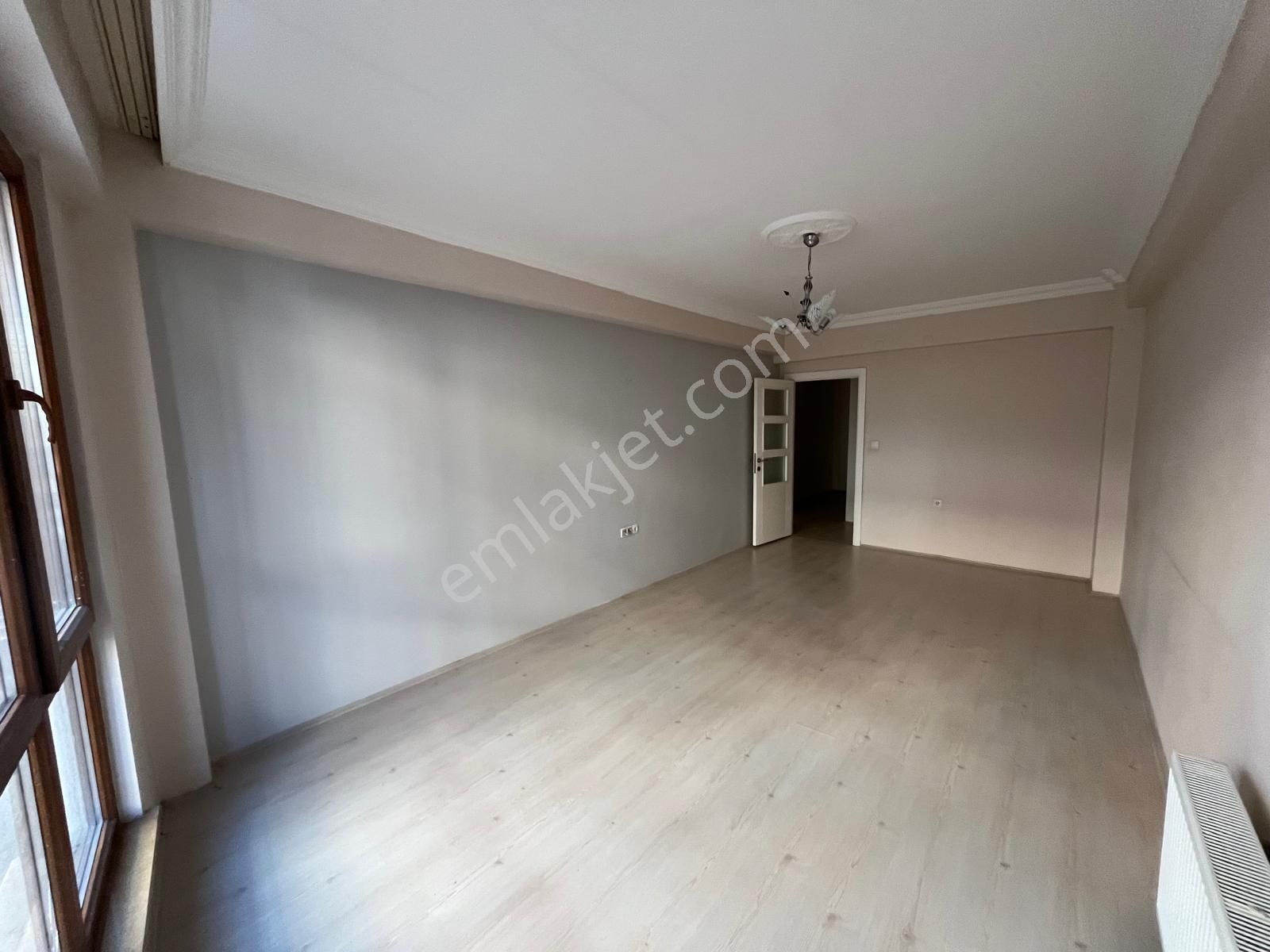 Halk Cd 50m Balkonlu Bakımlı Fırsat Geniş 2+1 Daire Sk-6 - Görsel 4