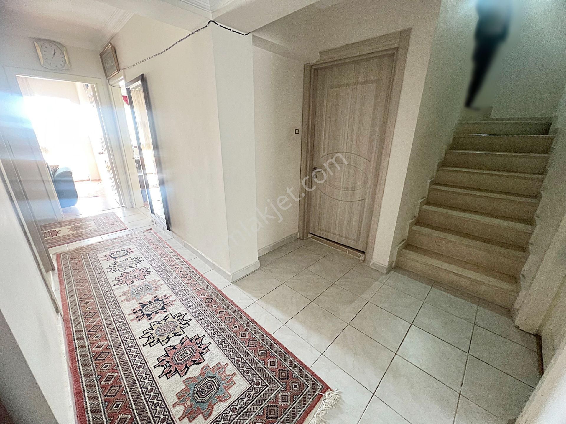 Güventepe Cadde Üzeri Merkezi Konumda Önü Açık 5+1 Dubleks - Görsel 31