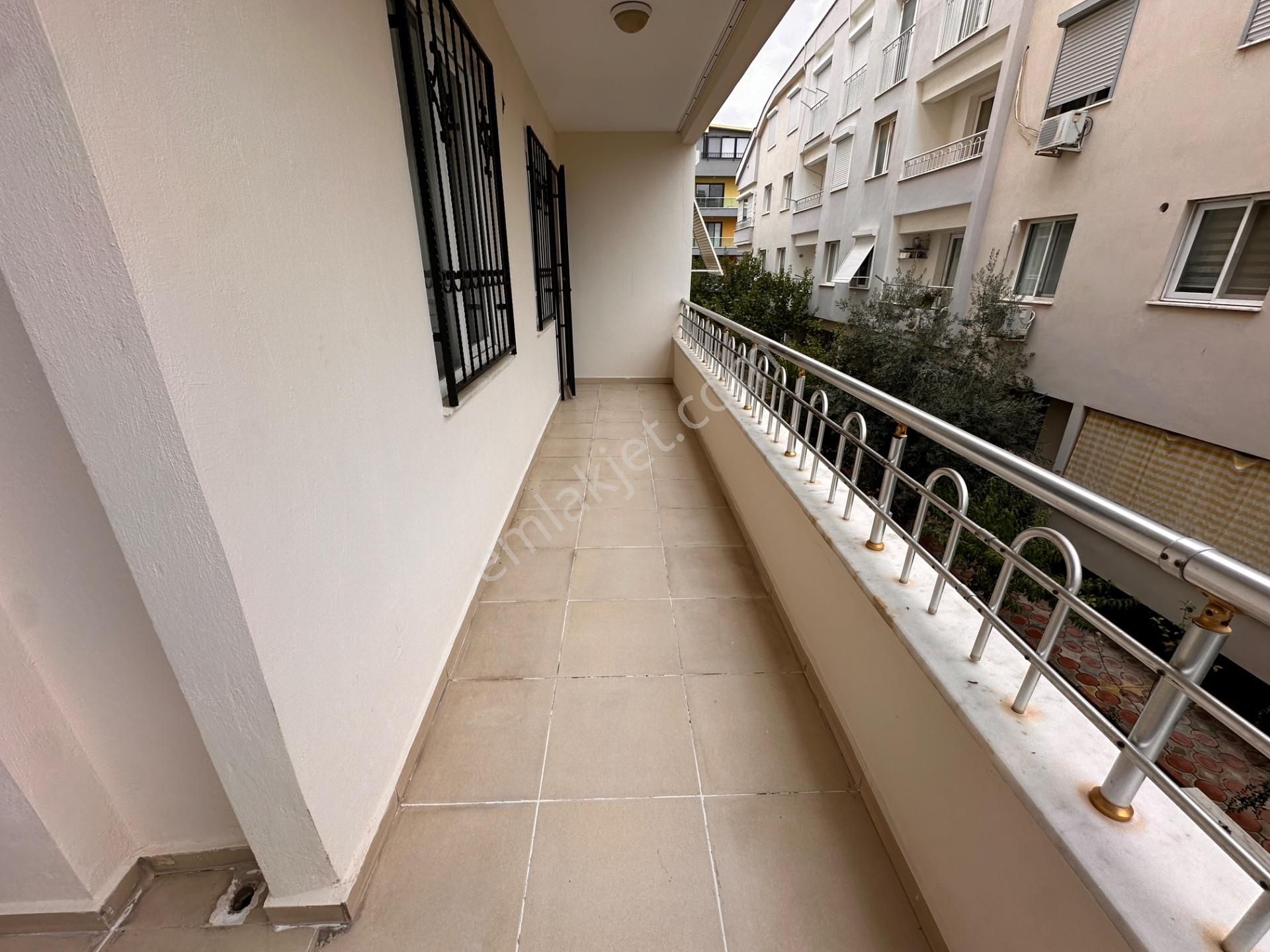 Didim Cem Evi Altında 2+1 Ayrı Mutfak Daire - Görsel 19