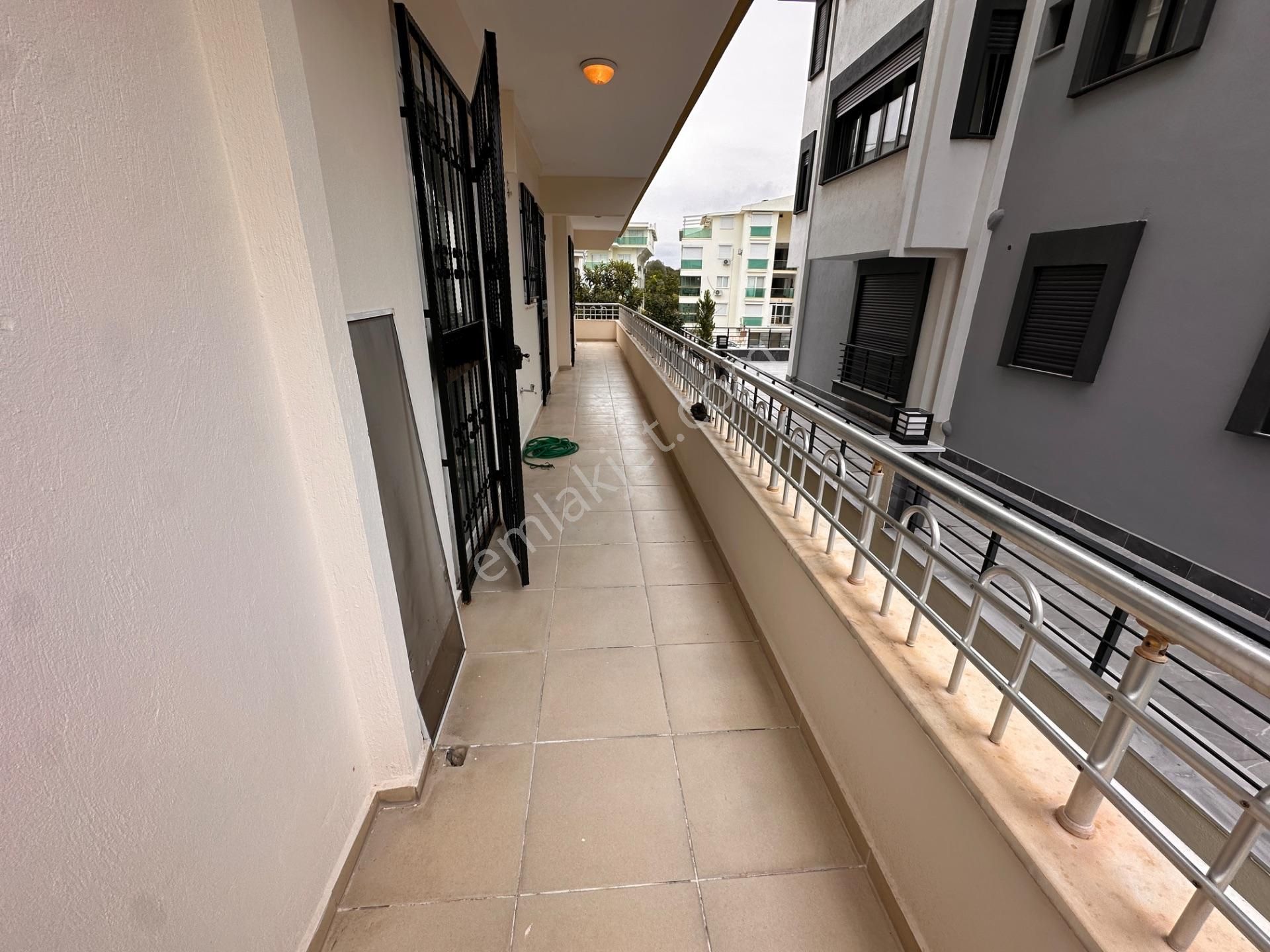 Didim Cem Evi Altında 2+1 Ayrı Mutfak Daire - Görsel 18