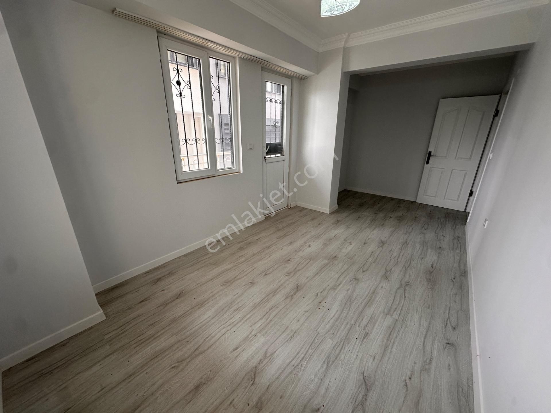 Didim Cem Evi Altında 2+1 Ayrı Mutfak Daire - Görsel 10