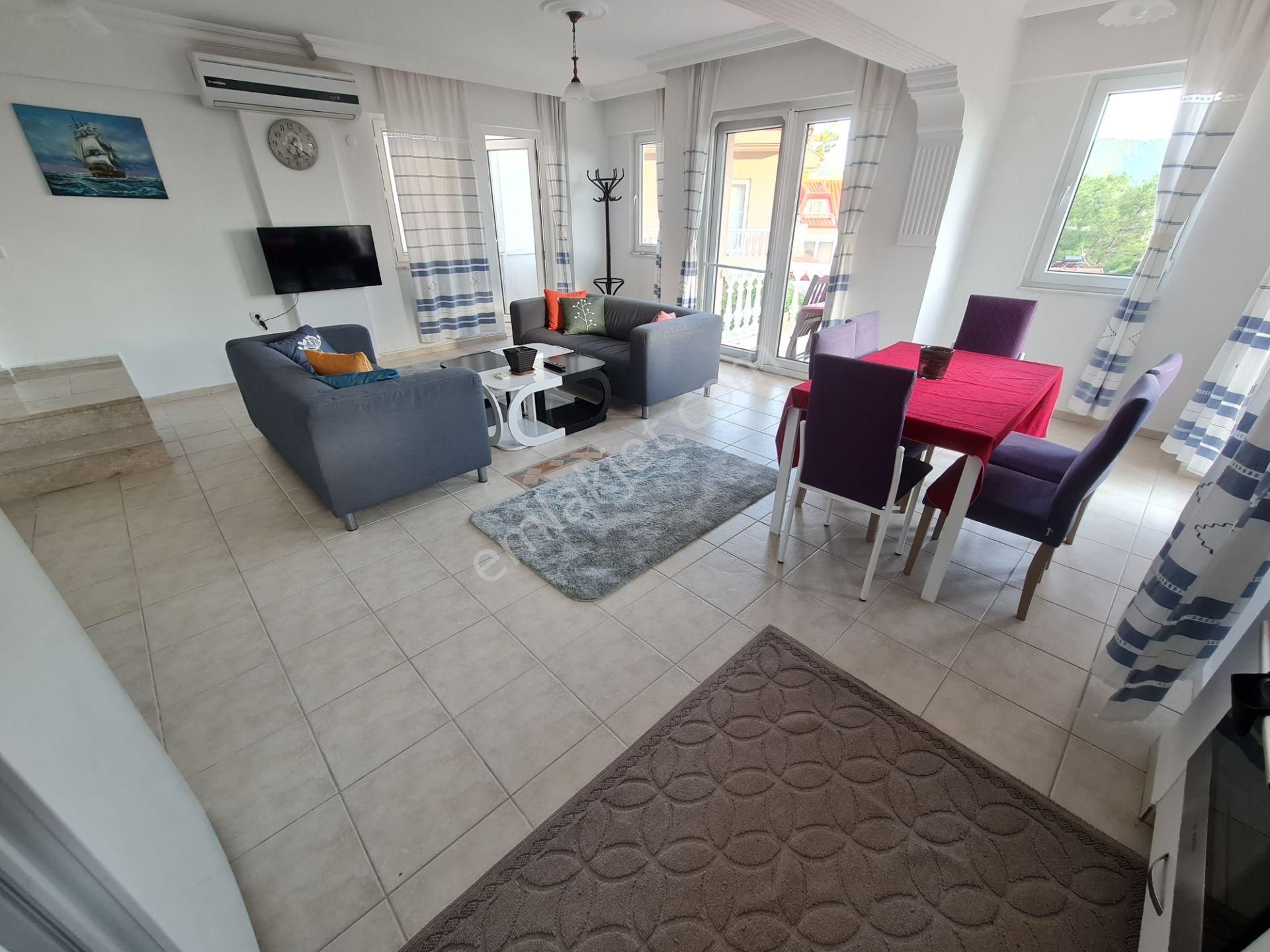 Muhteşem Deniz, Göcek Ve Marina Manzaralı Dubleks Villa % - Görsel 9